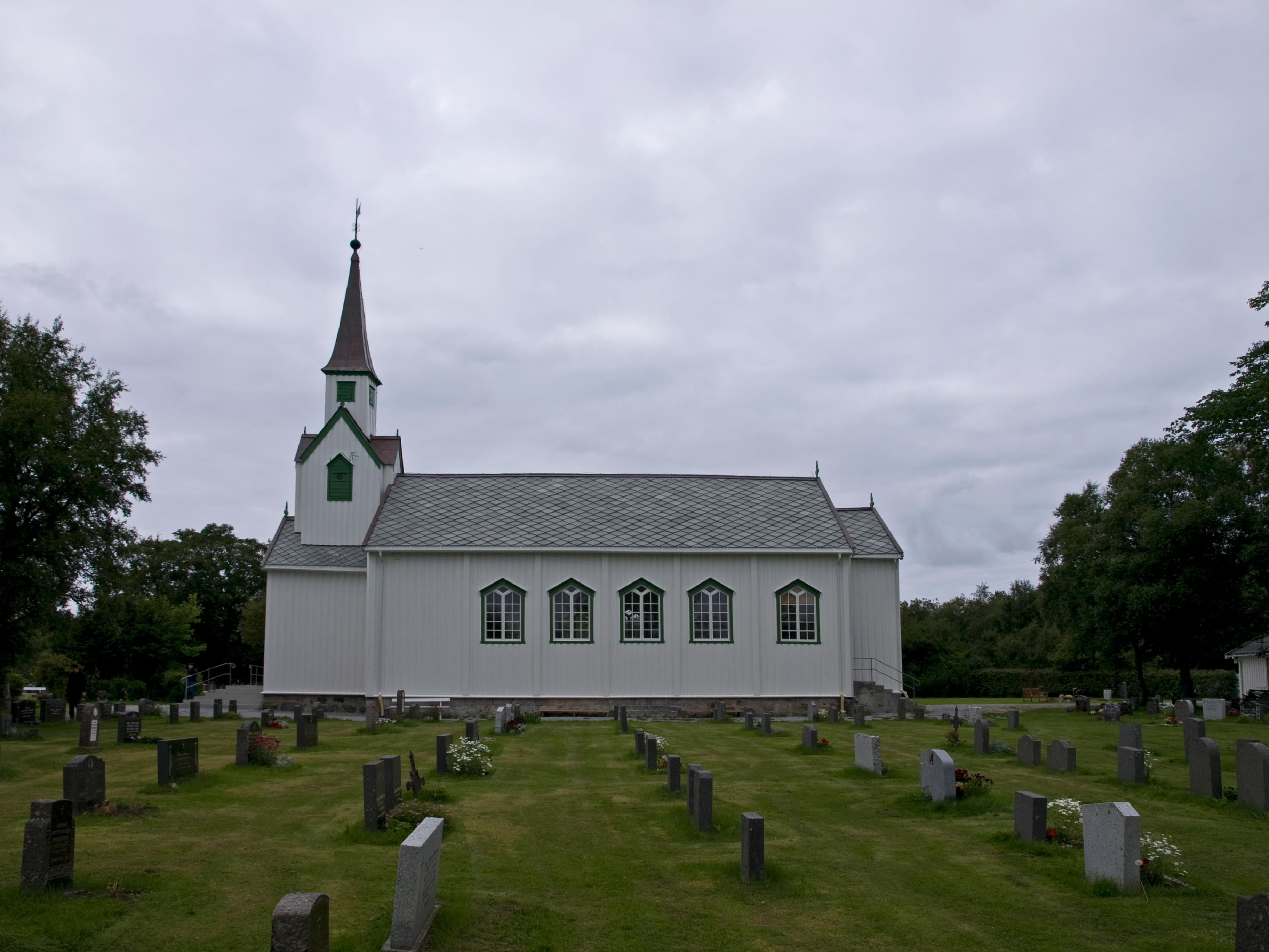 Leka Church