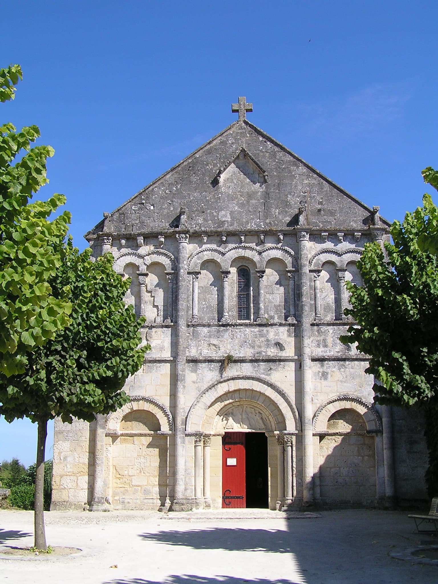 église Saint-Pierre (Linars)