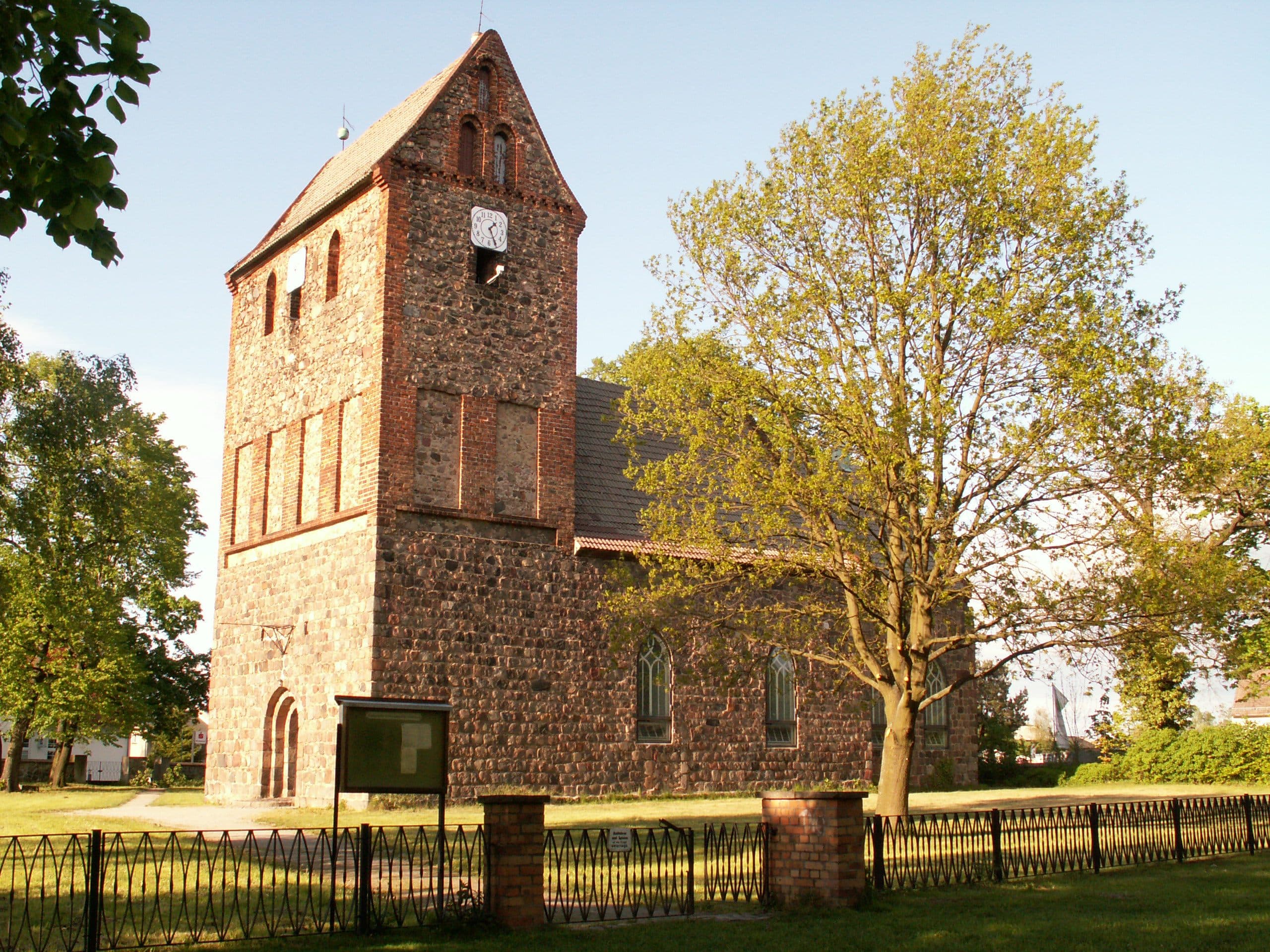 Lindenberg (Barnim) church