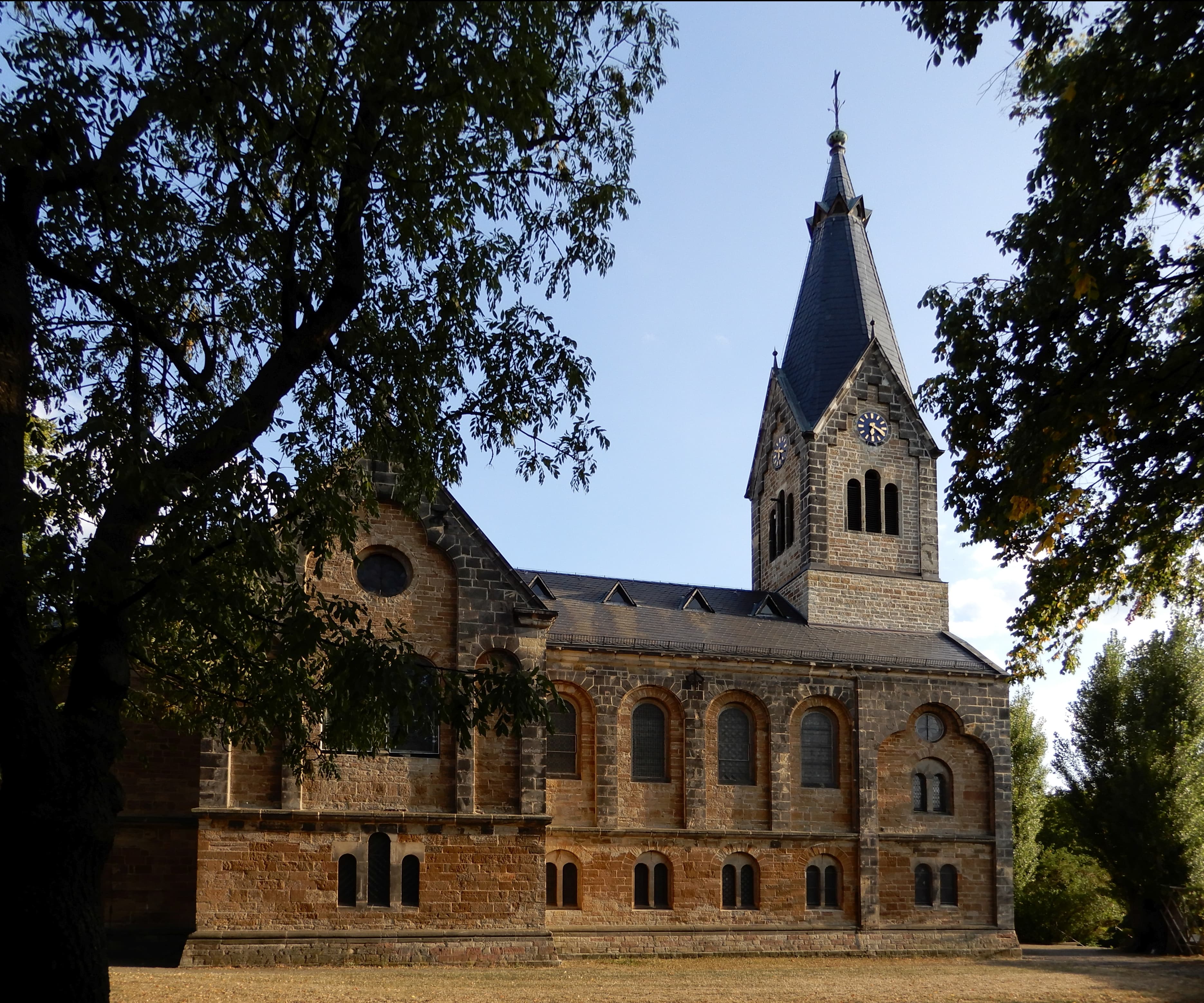 Lindenhofskirche