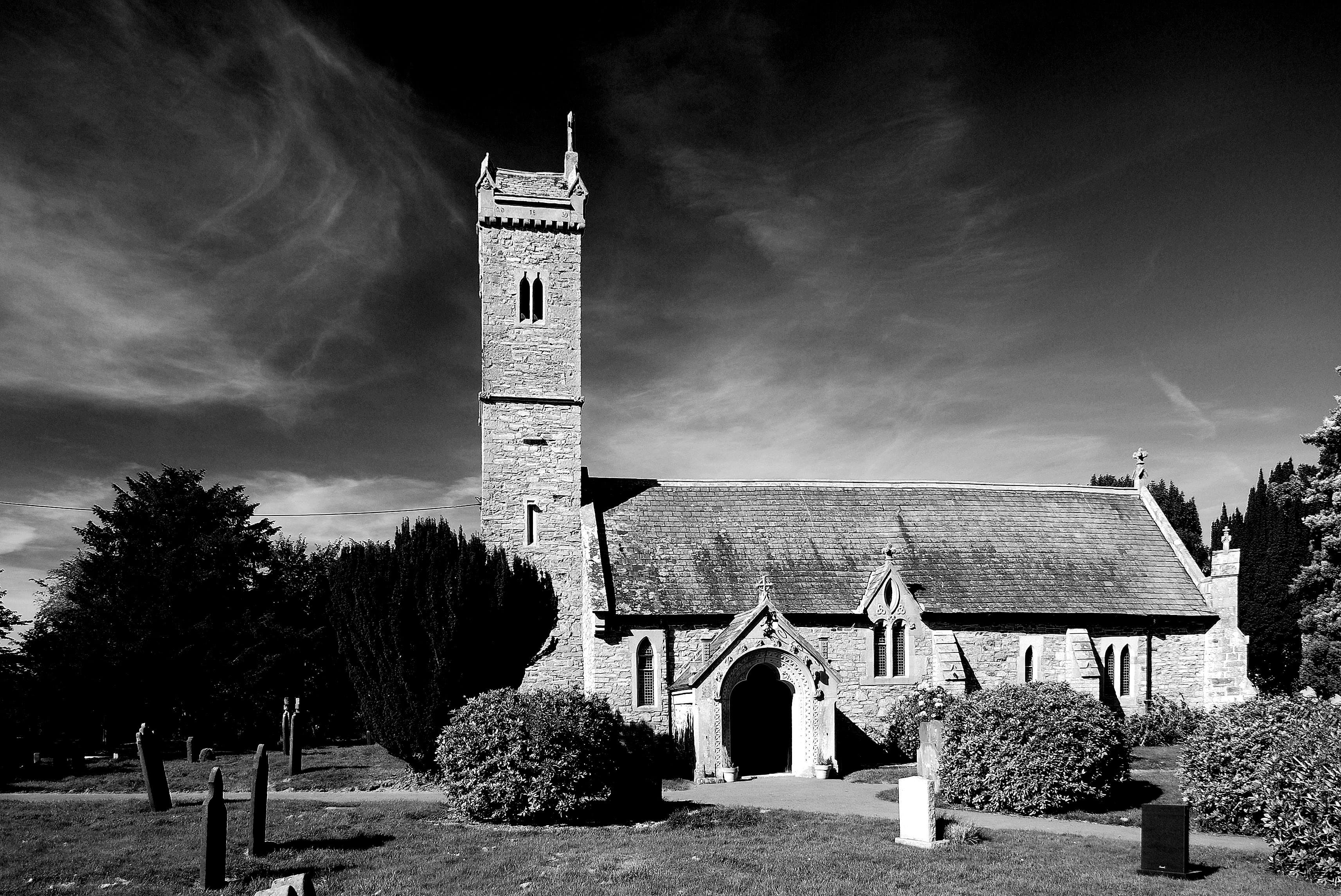 Church Of St Llwchaiarn