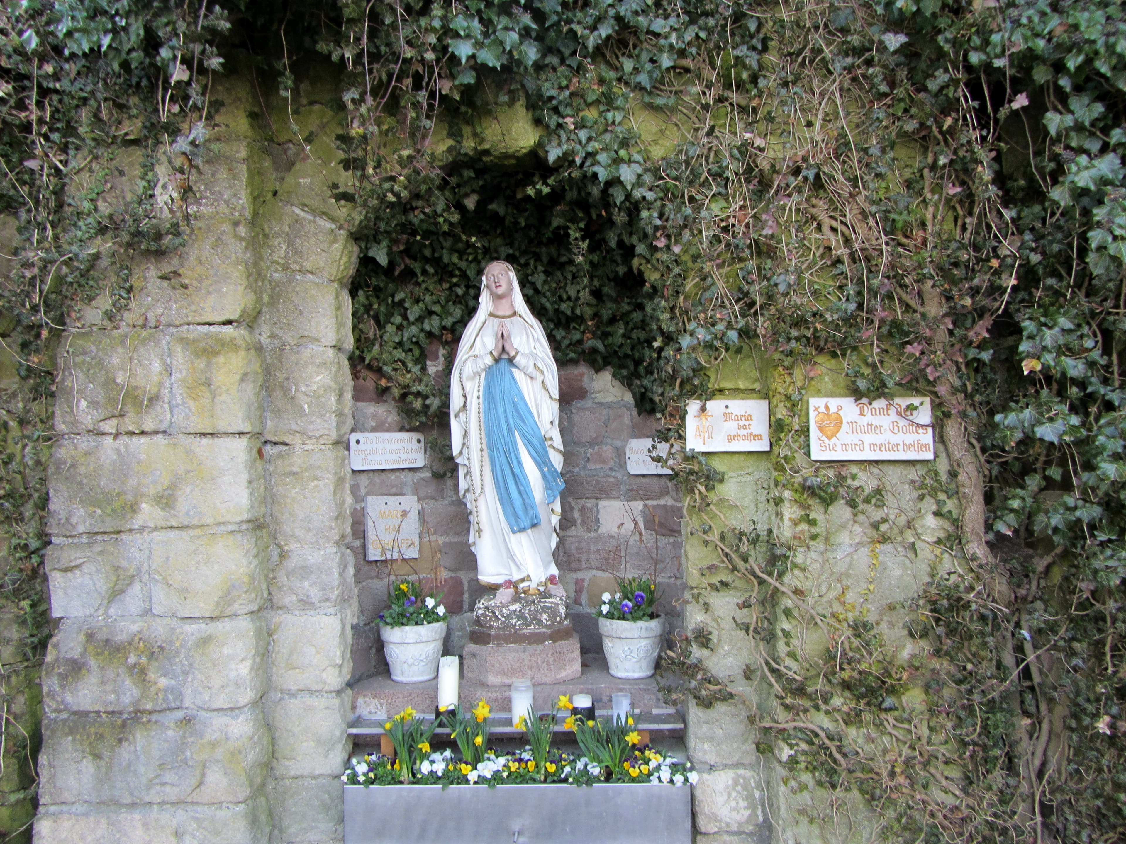 Lourdesgrotte Tannheim