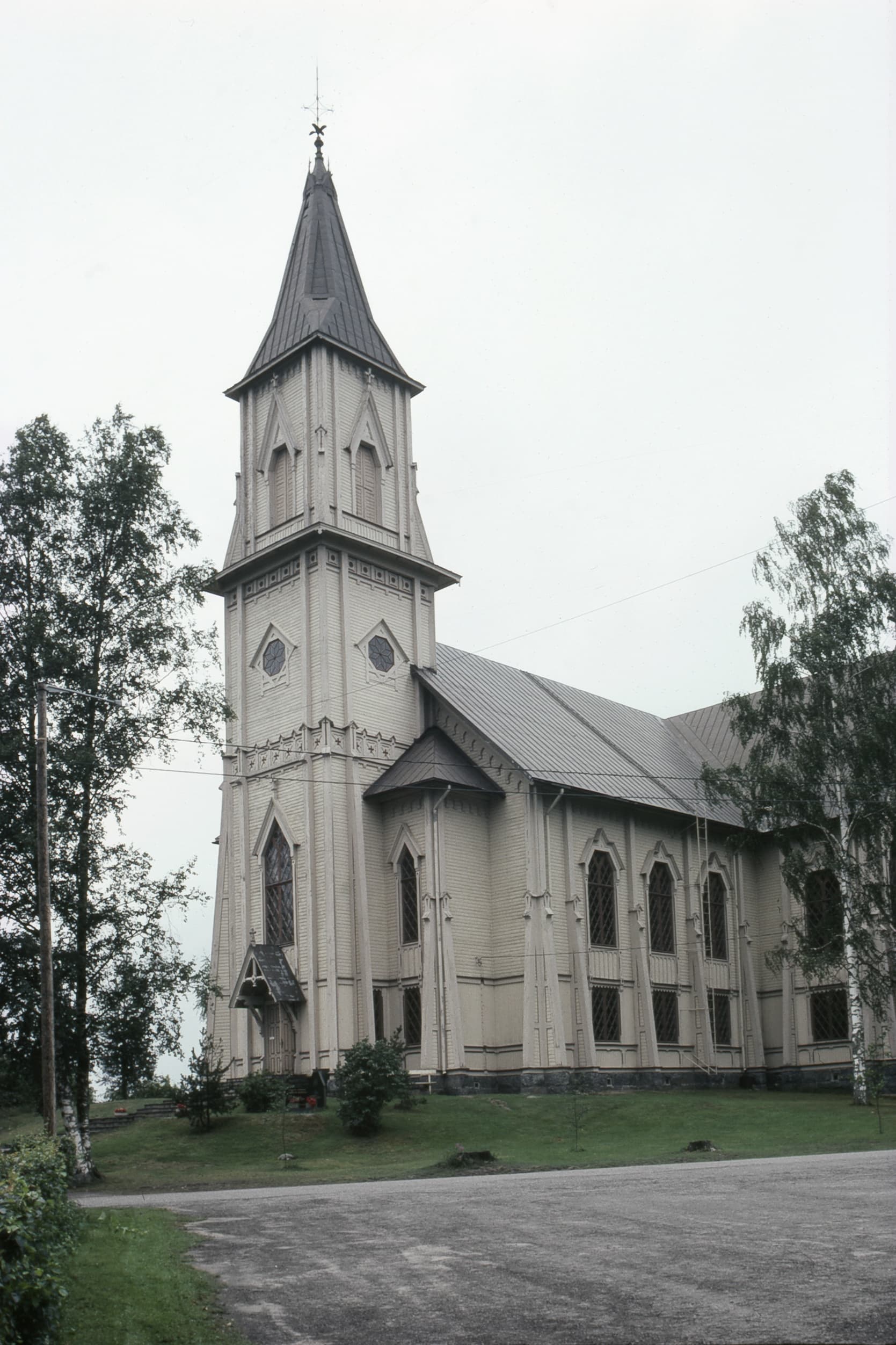 Luhanka Church