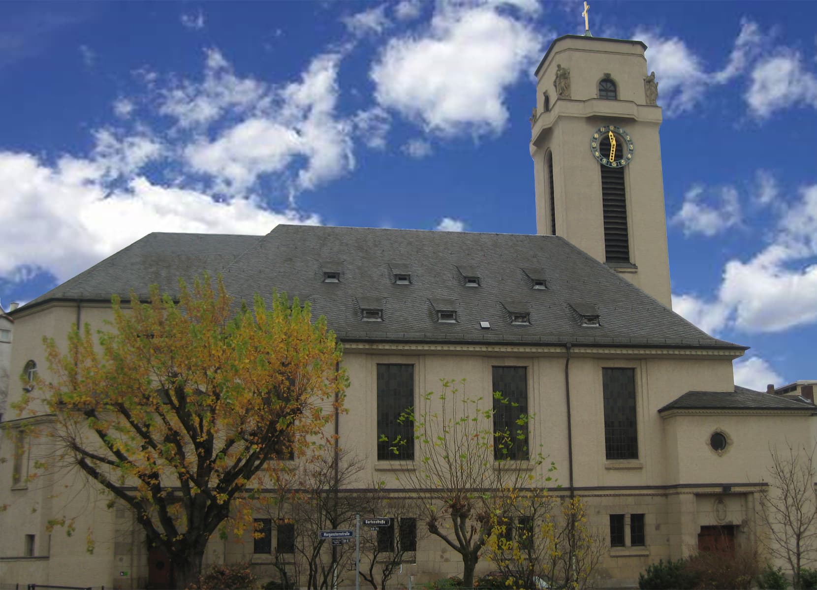 Lukaskirche (Frankfurt)