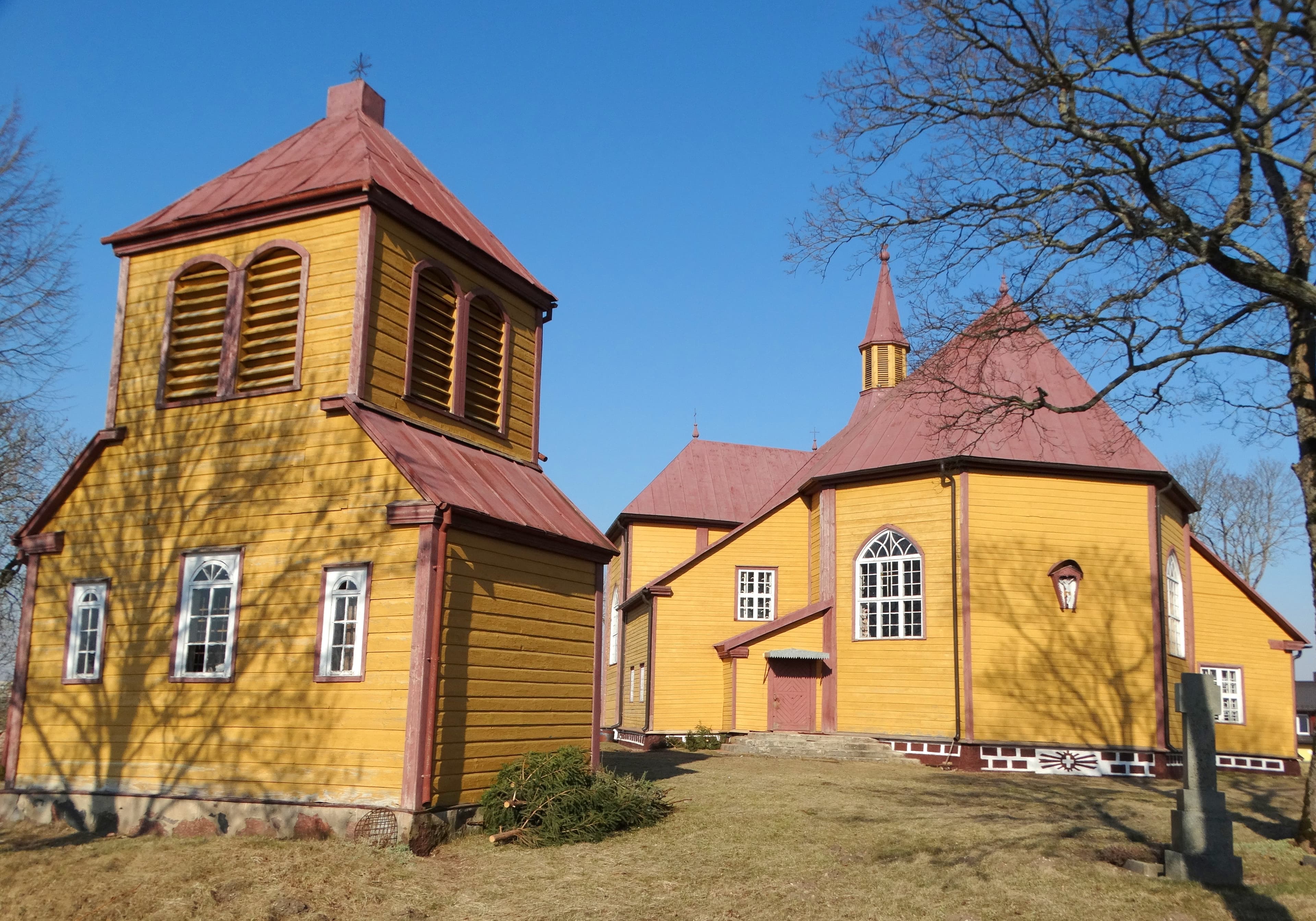 Church of All Saints, Luokė