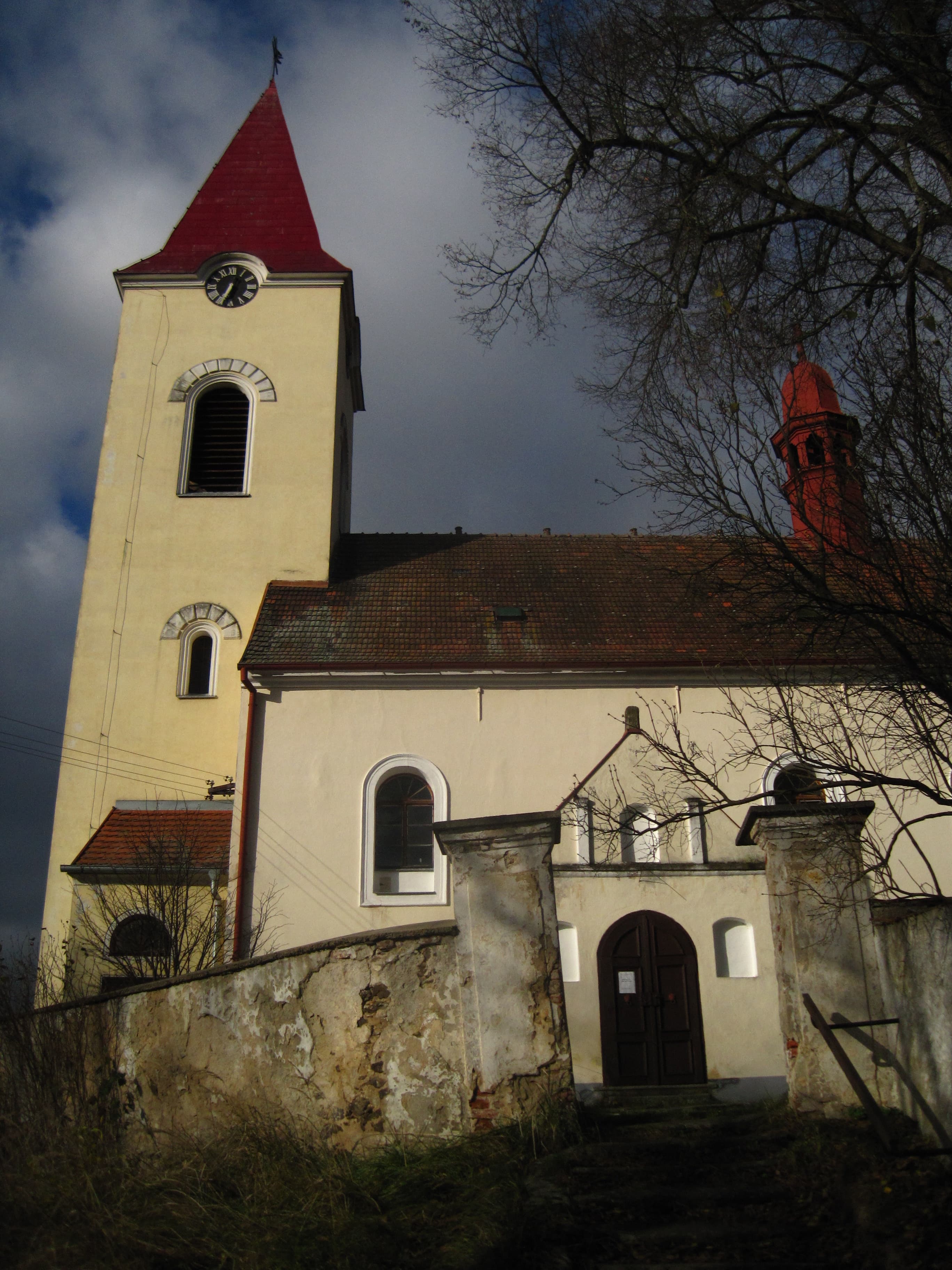 All Saints Church (Lutová)