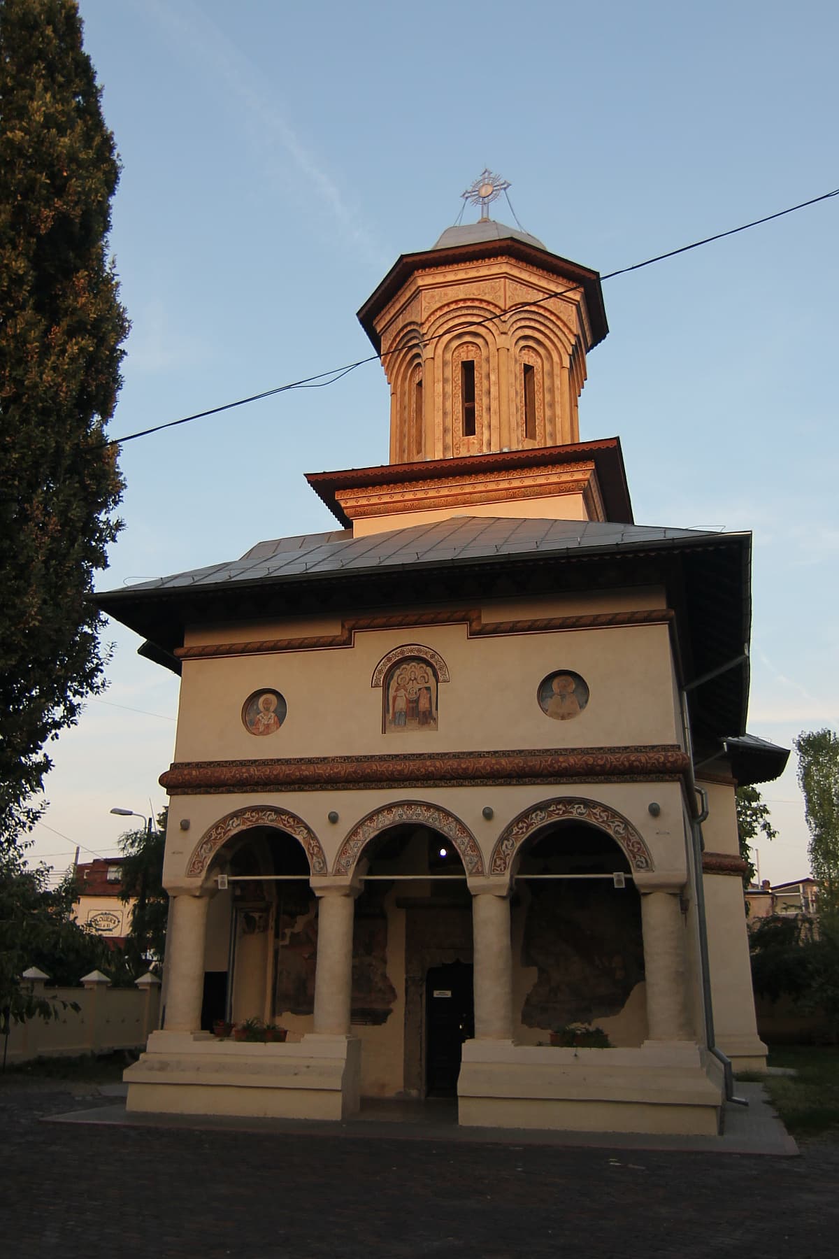 Mântuleasa Church