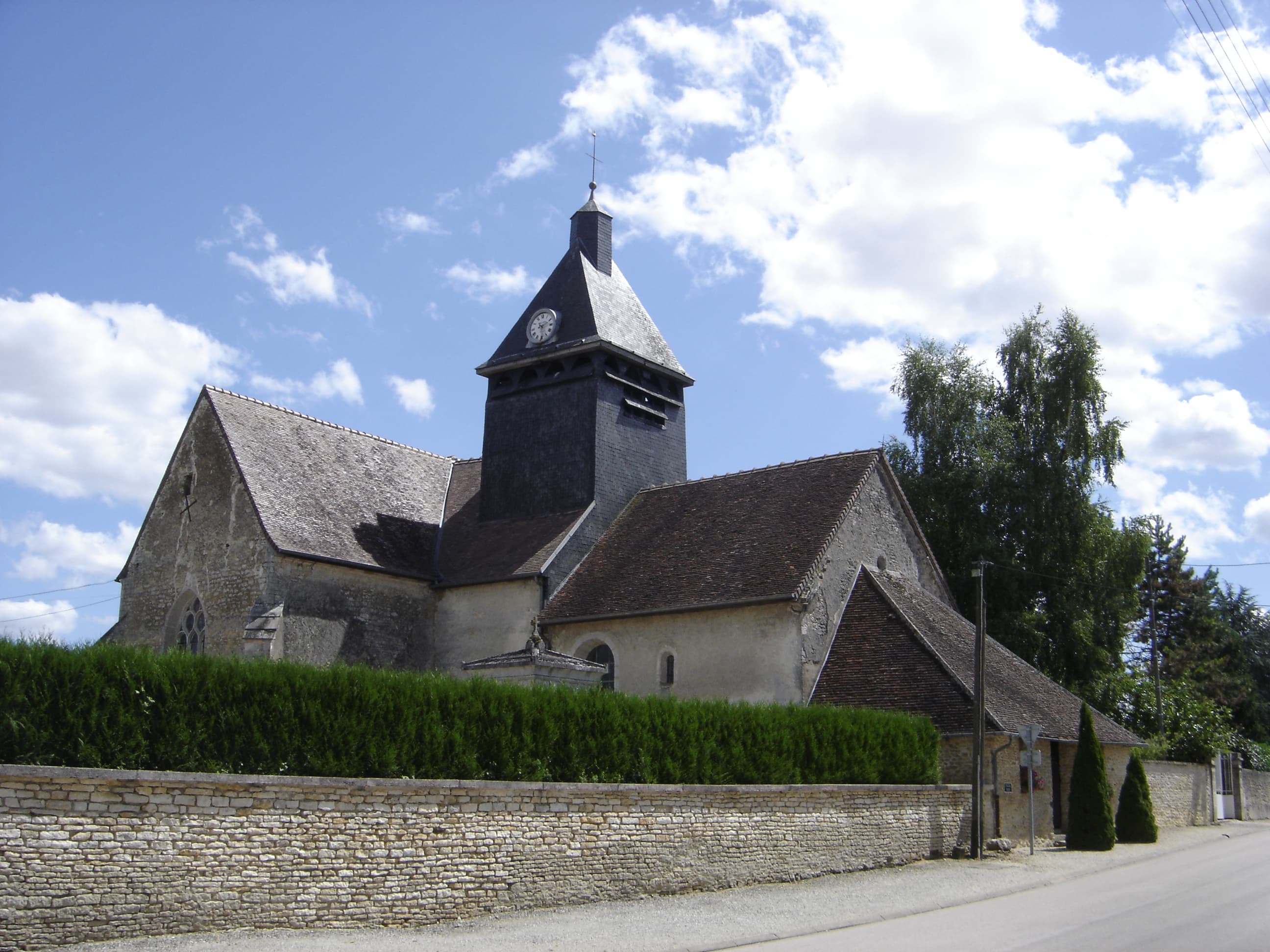 église Sainte-Madeleine de Magny-Fouchard