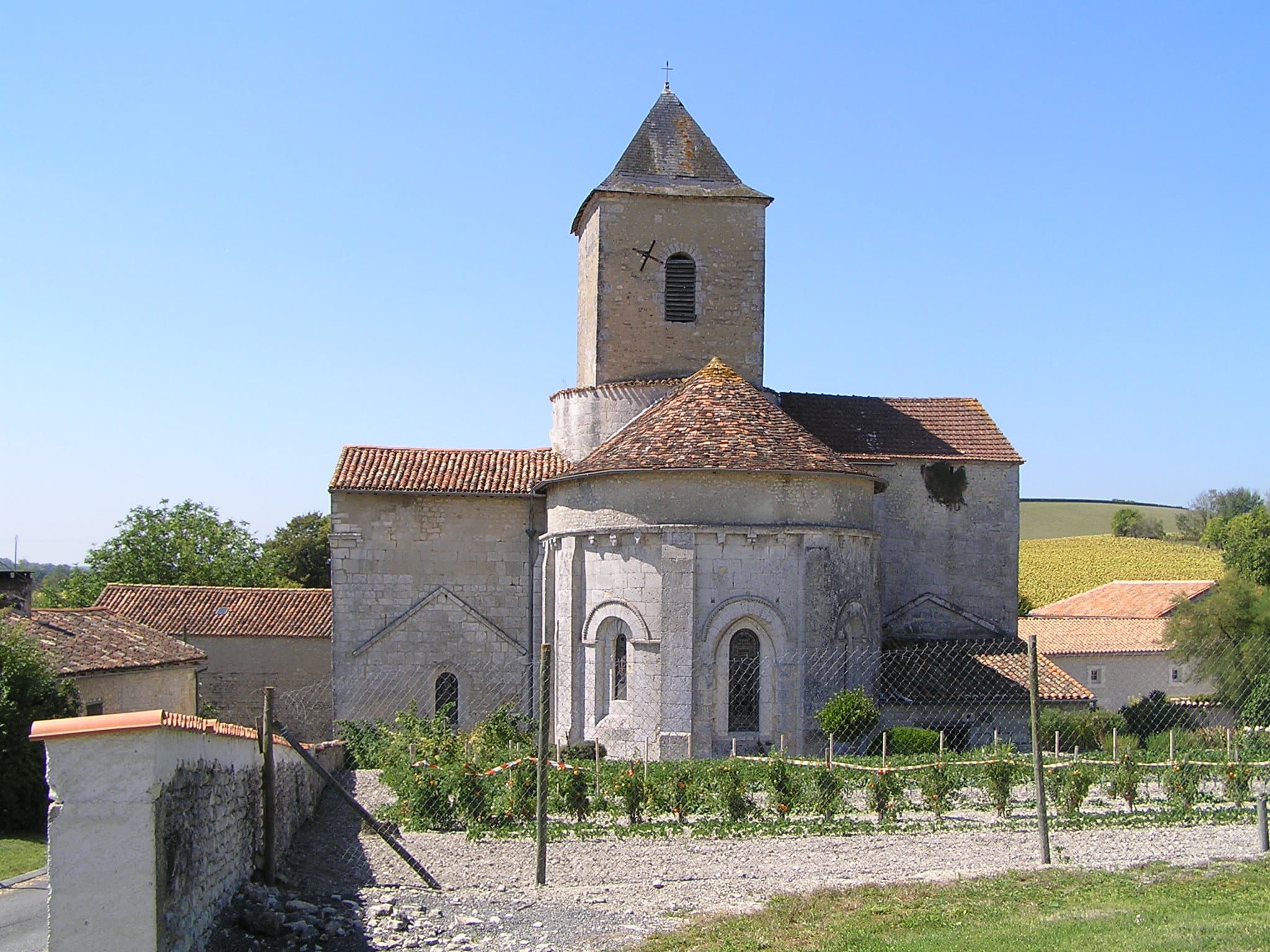 église Saint-Médard de Mainfonds