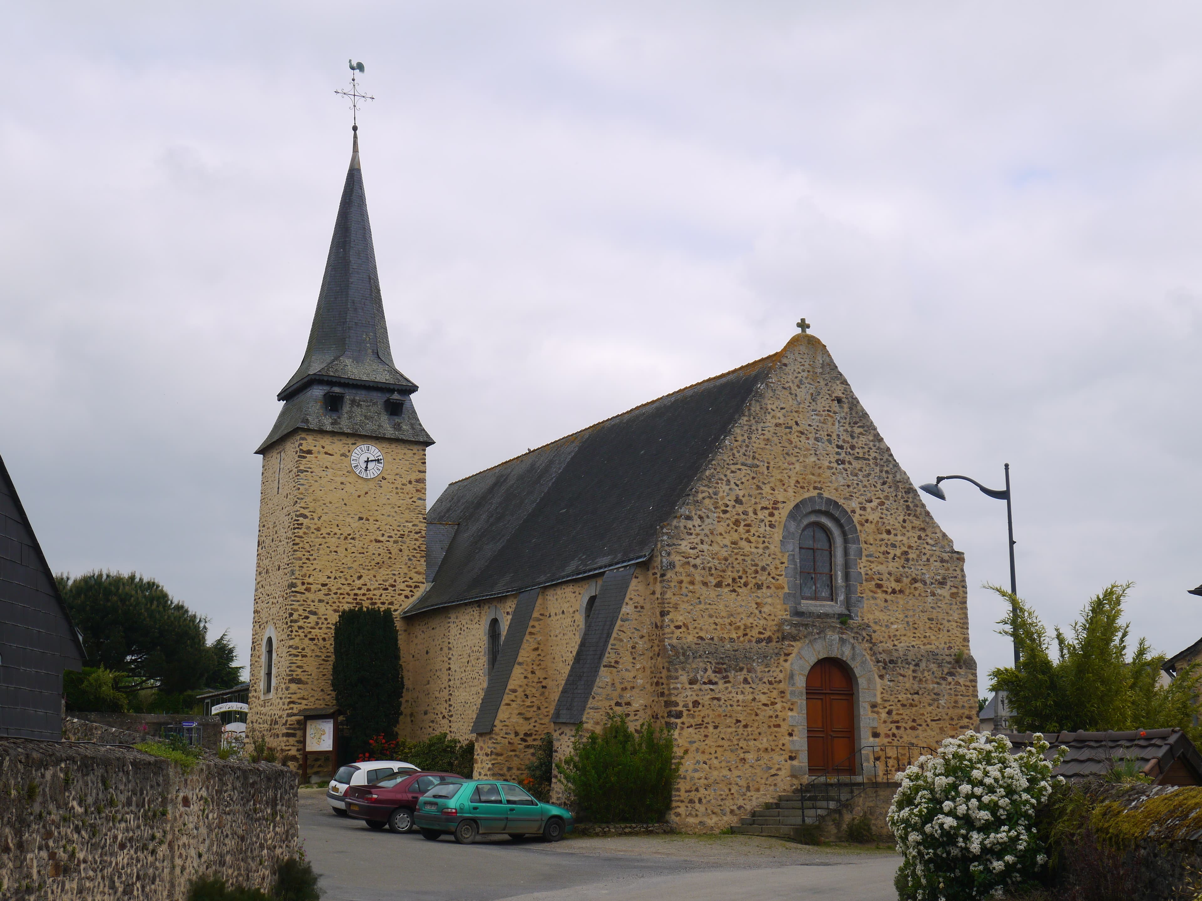 Église Saint-Pierre de Maisoncelles-du-Maine