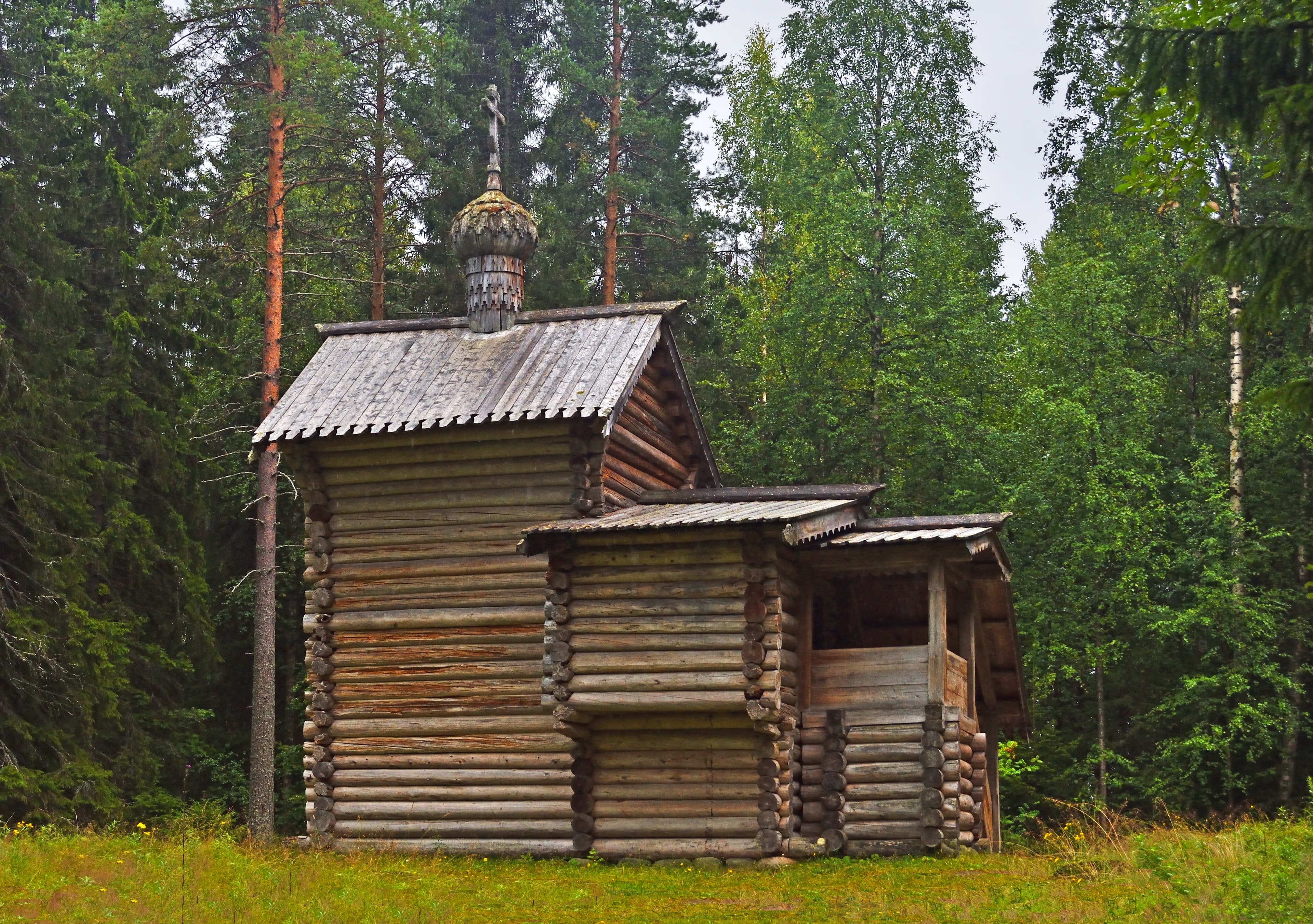 Trinity Chapel, Malye Korely