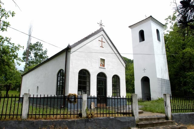 Čukljenik Monastery
