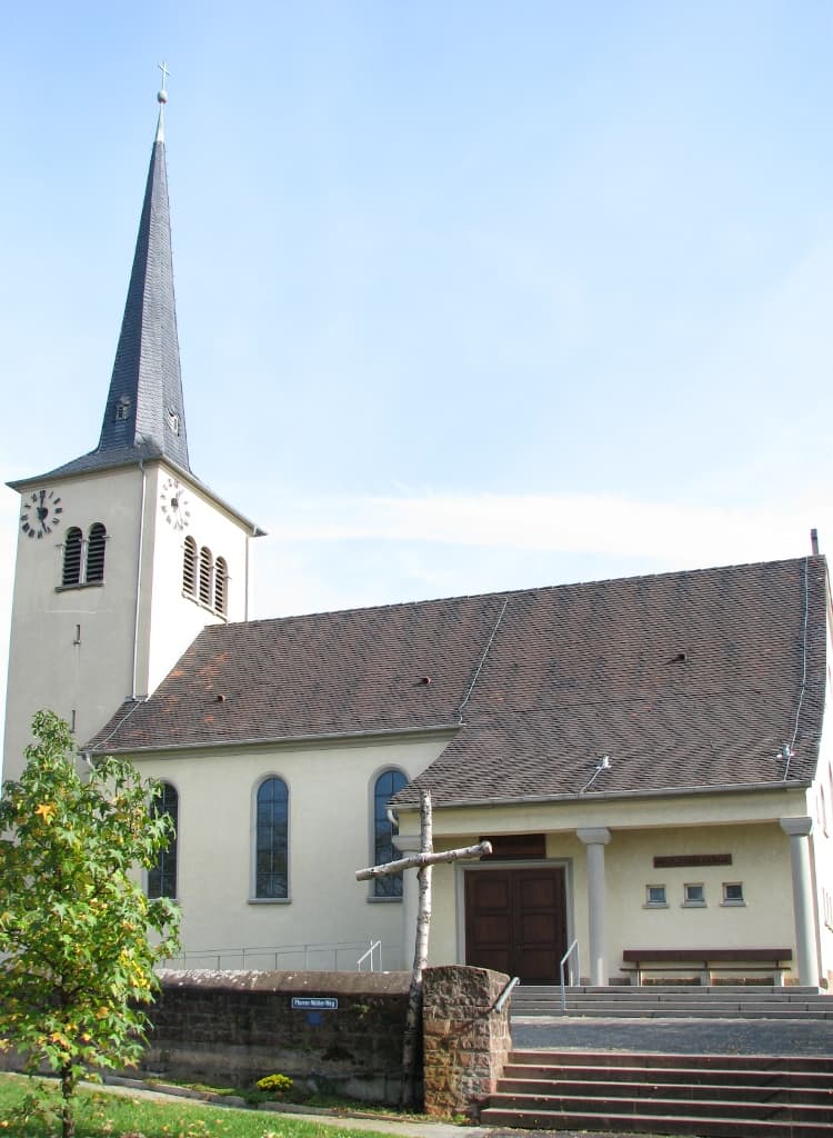 Auferstehungskirche (Mannheim)