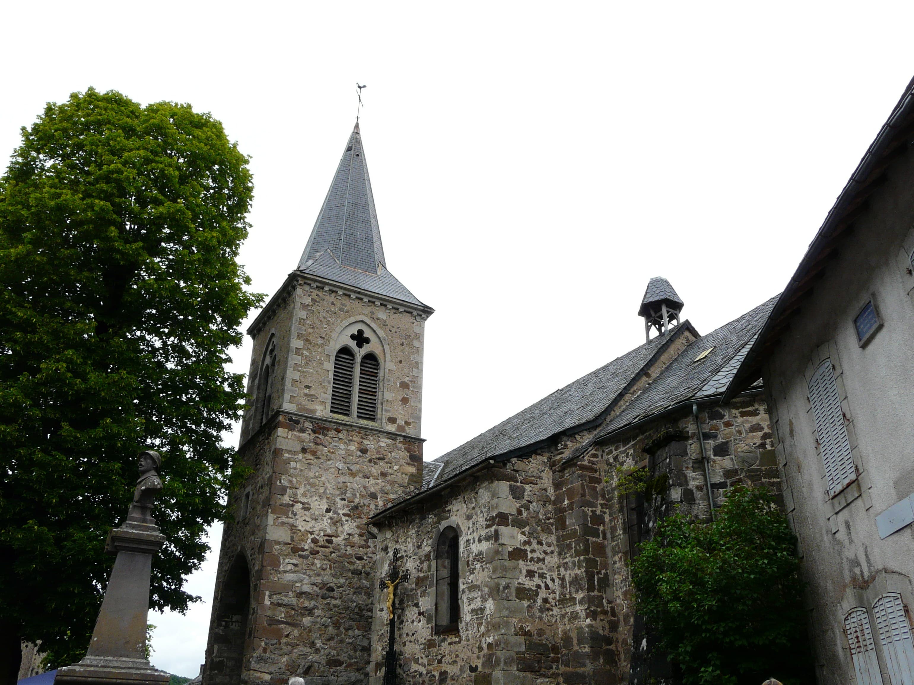 Église Sainte-Croix-et-Saint-Pierre de Marchastel