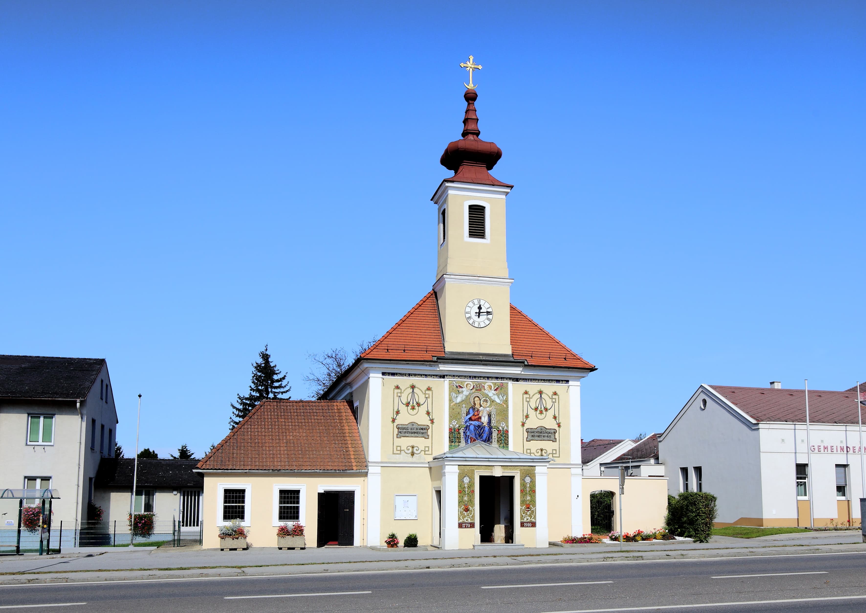 Parish and pilgrimage church Maria Ellend