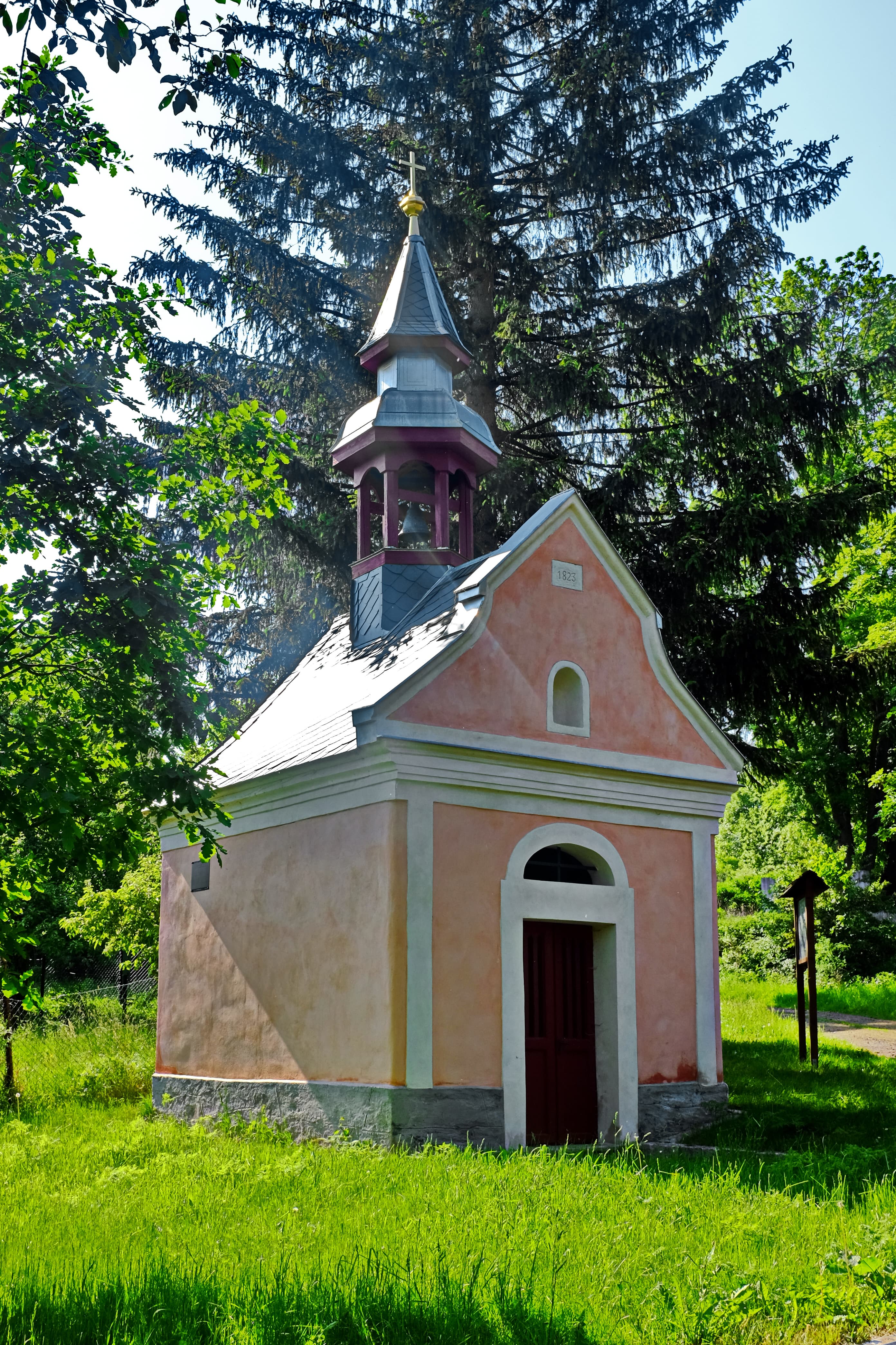 Chapel in Maroltov
