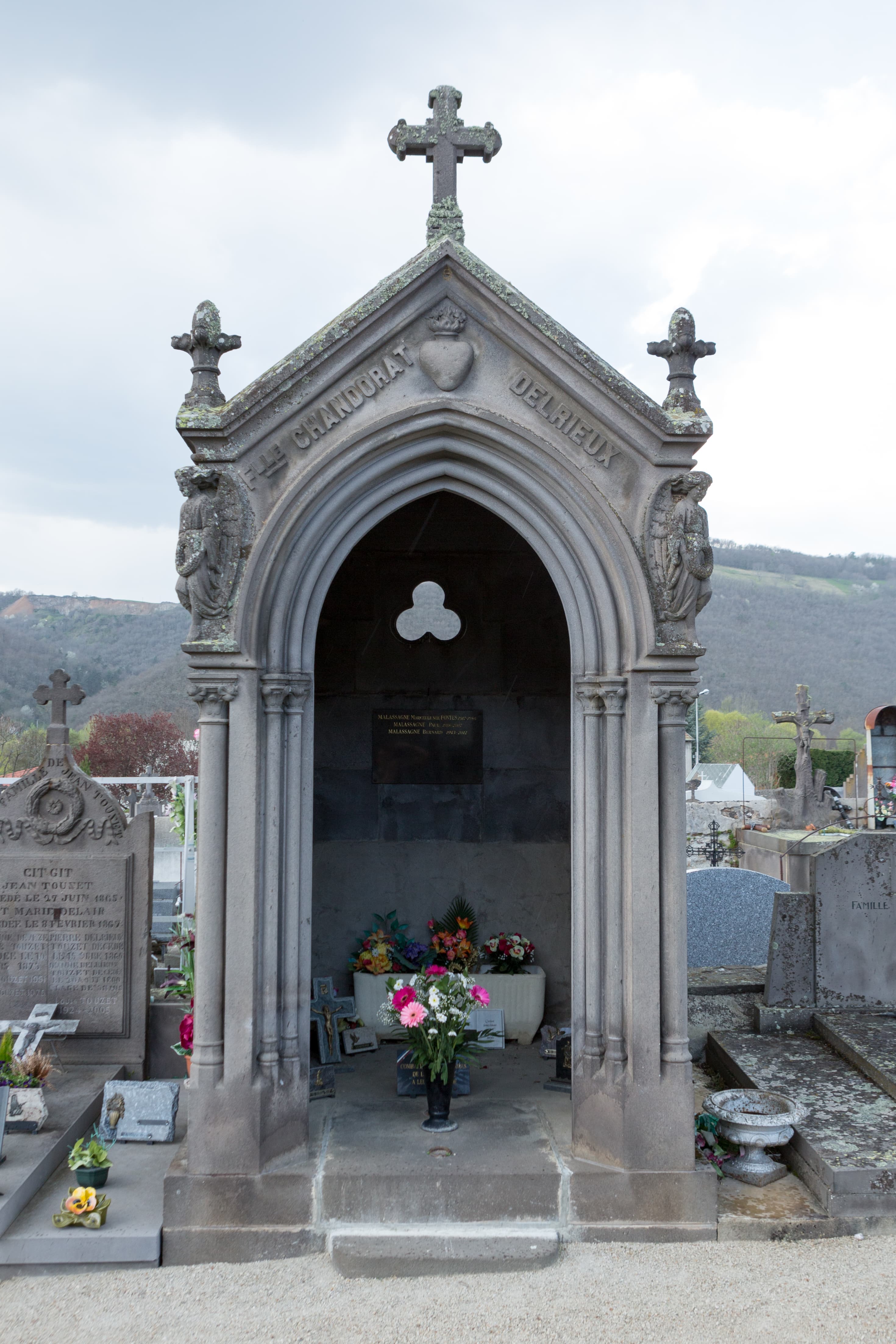 Grave of Chandorat-Delrieux