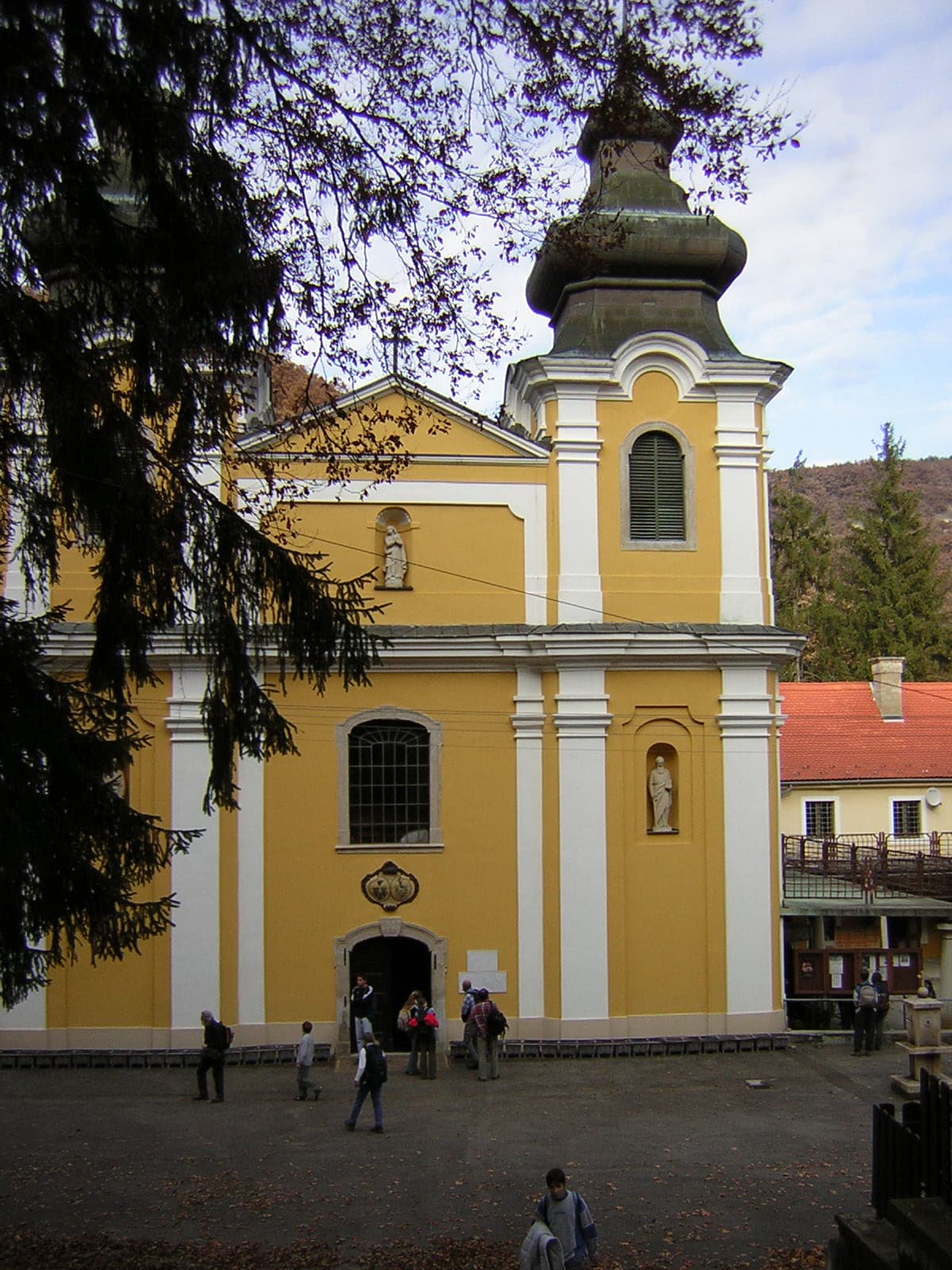 Basilica of Our Lady of Assumption, Mátraverebély-Szentkút