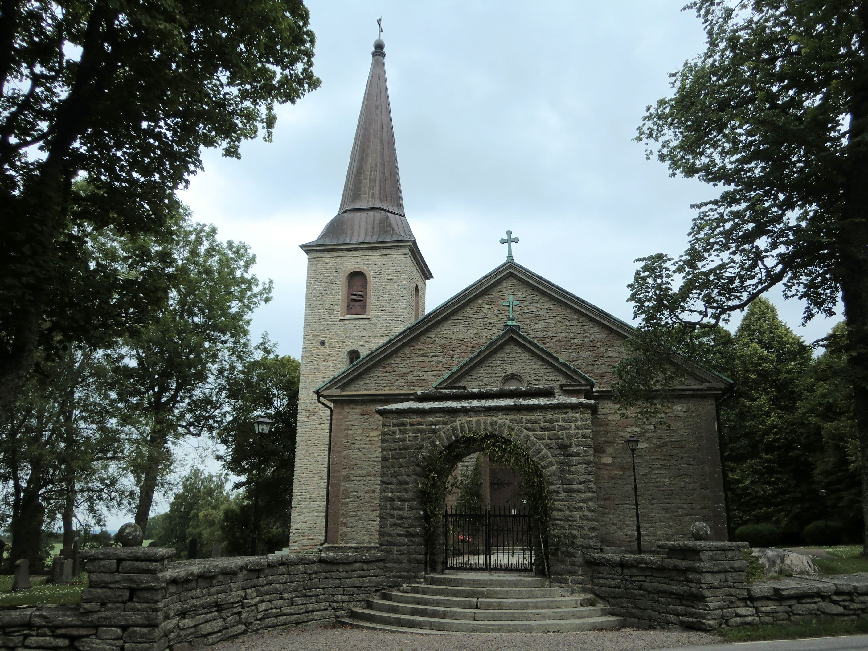 Medelplana Church