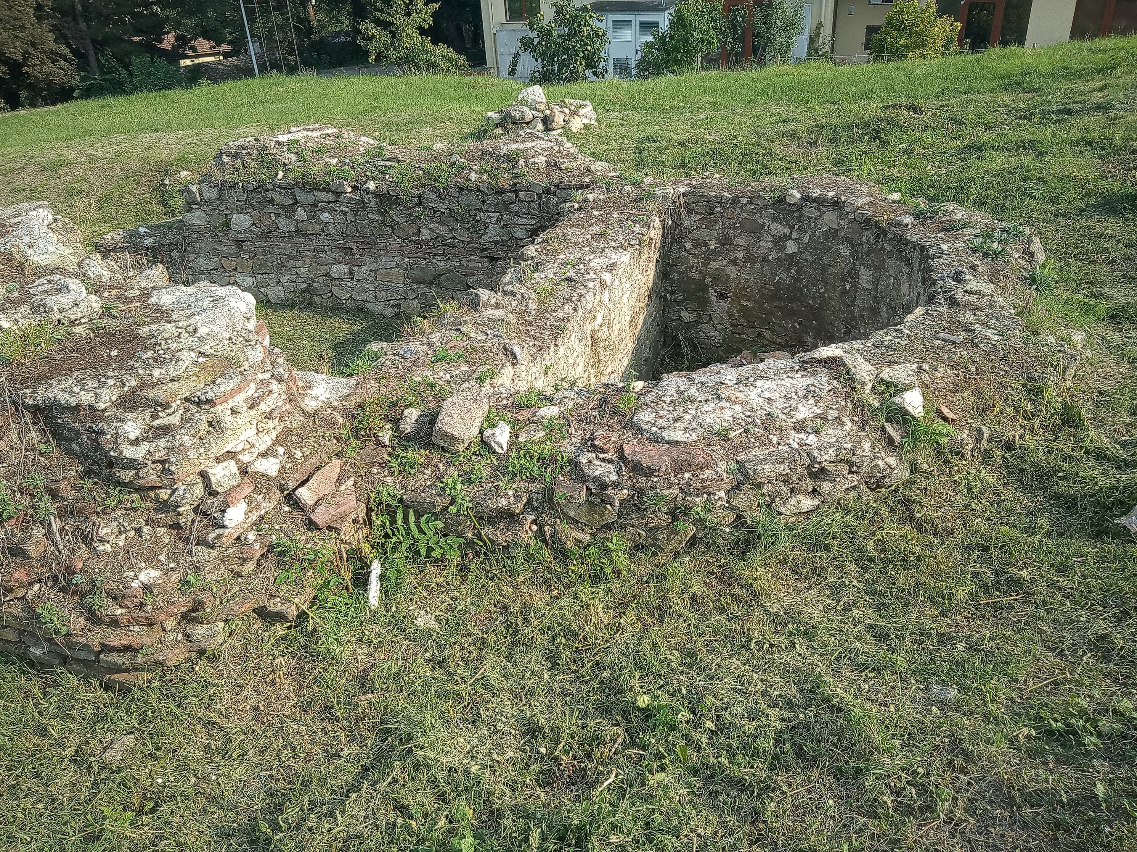Medieval Church-Tomb, Hisarya