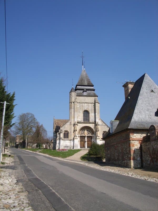 Église Saint-Pierre de Ménilles