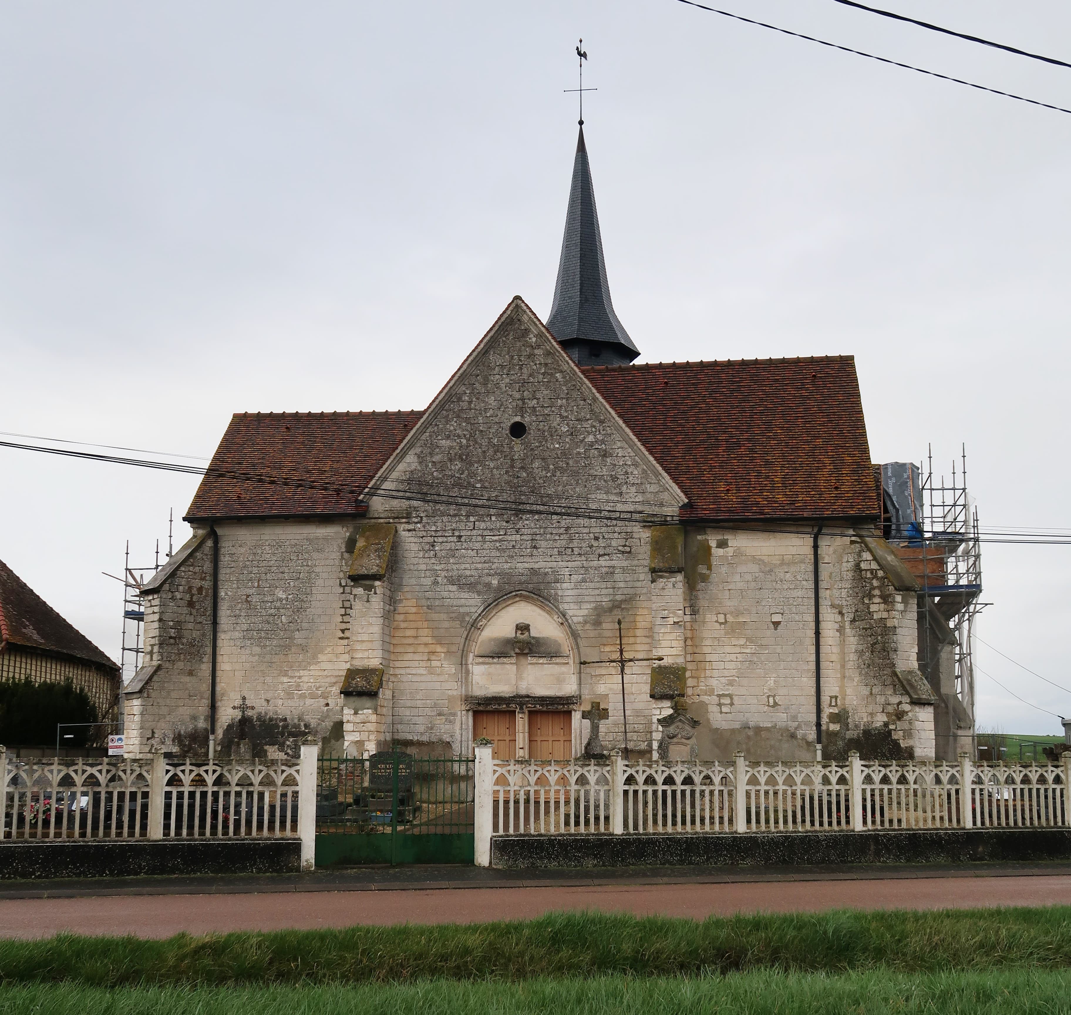St Pierre-ès-Liens church