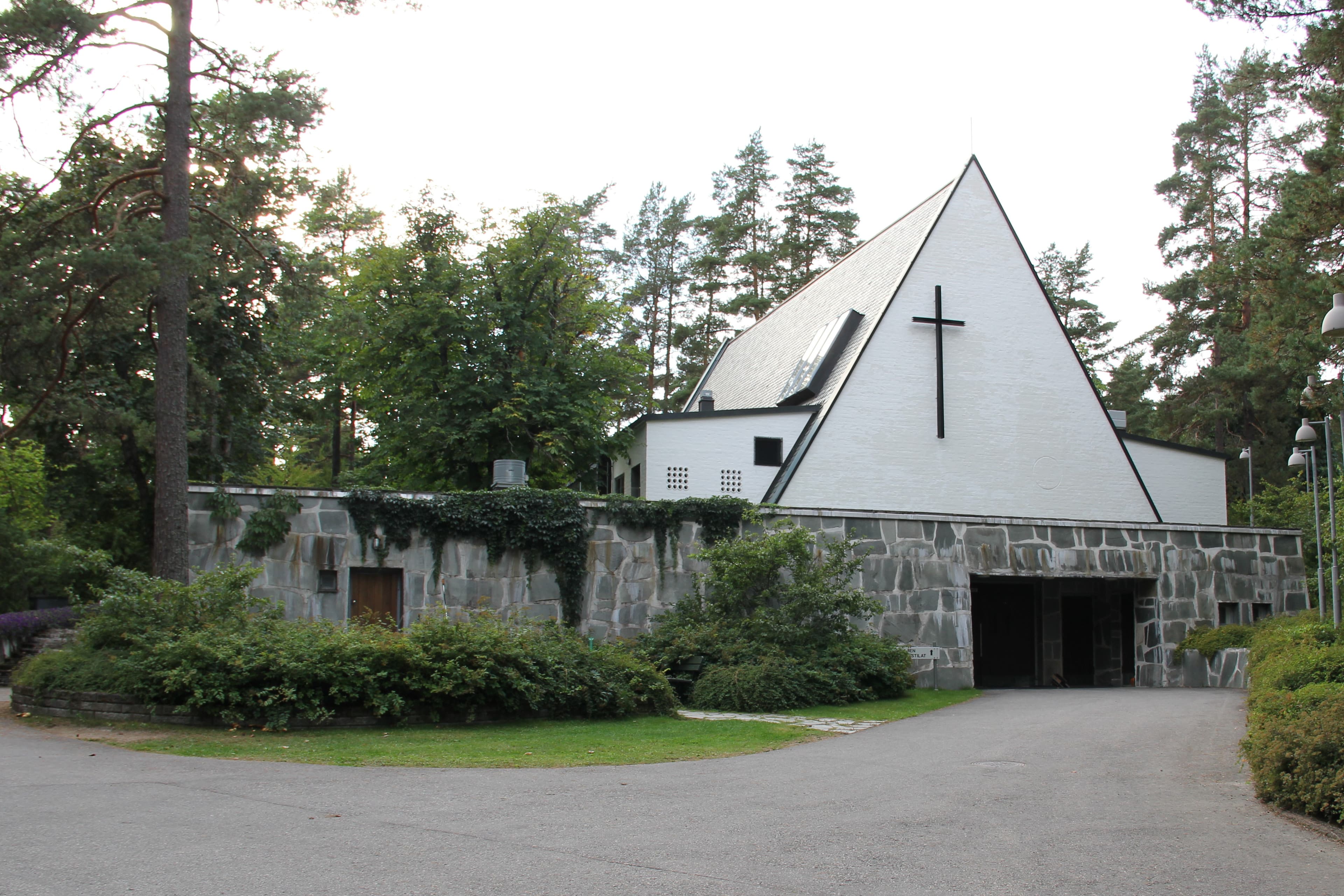 Metsola Cemetery Chapel
