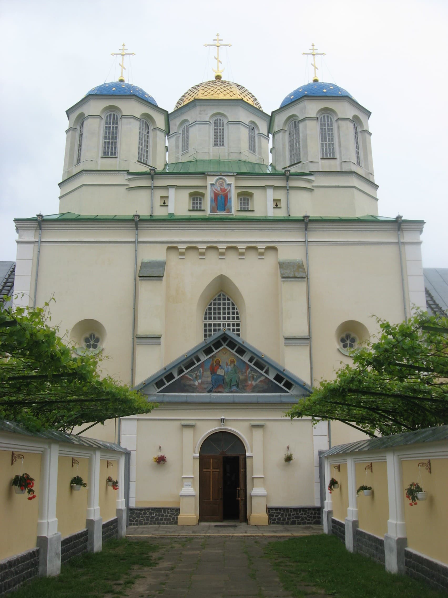 Holy Trinity church of Mezhyrich monastery