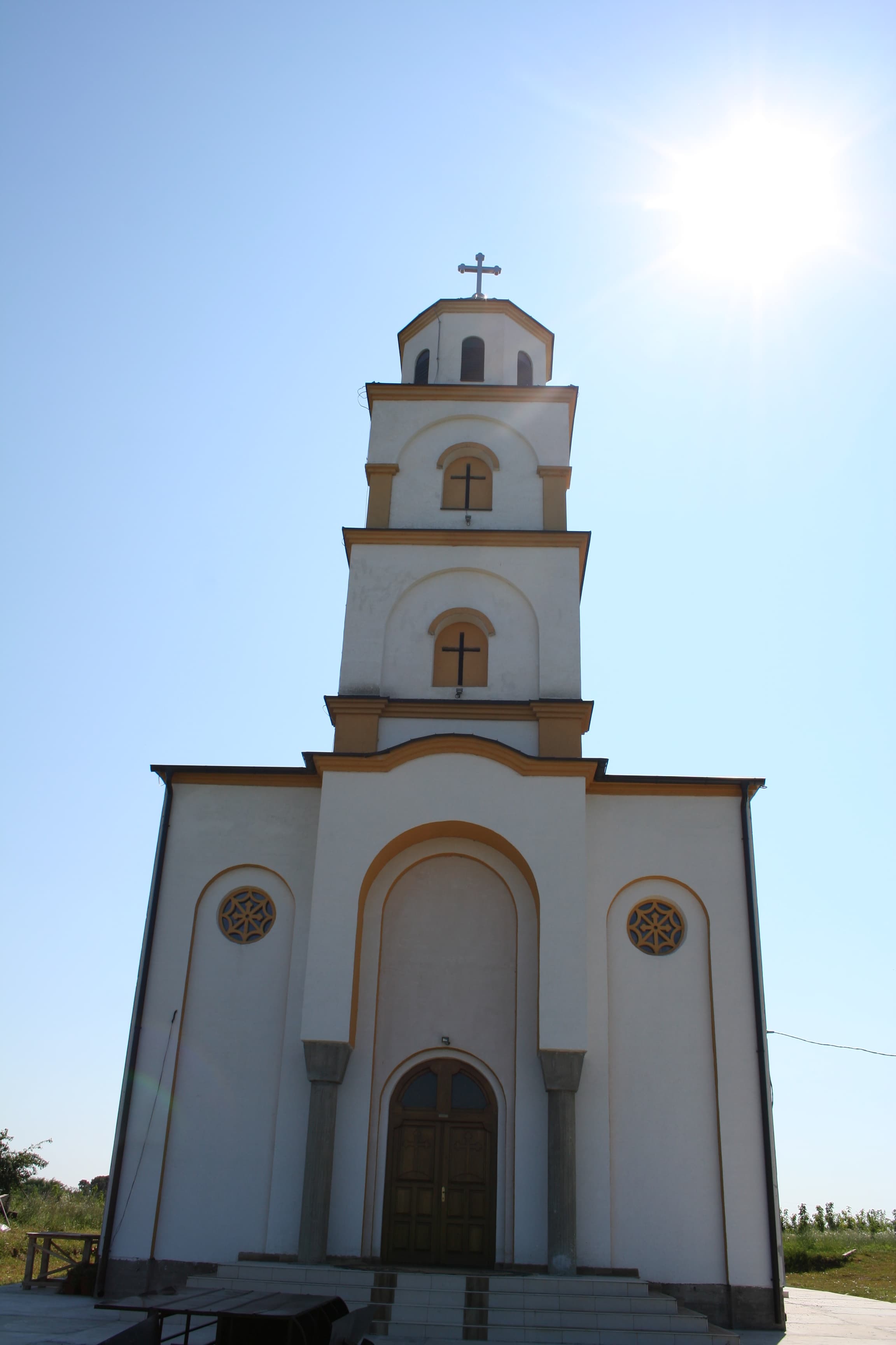Crkva Vaskrsenja Gospodnjeg (Mišar)