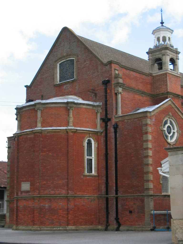 Chapel to Mill Hill School