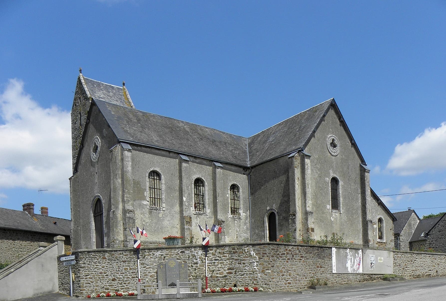 Église Saint-Pierre-et-Saint-Paul de Poulay