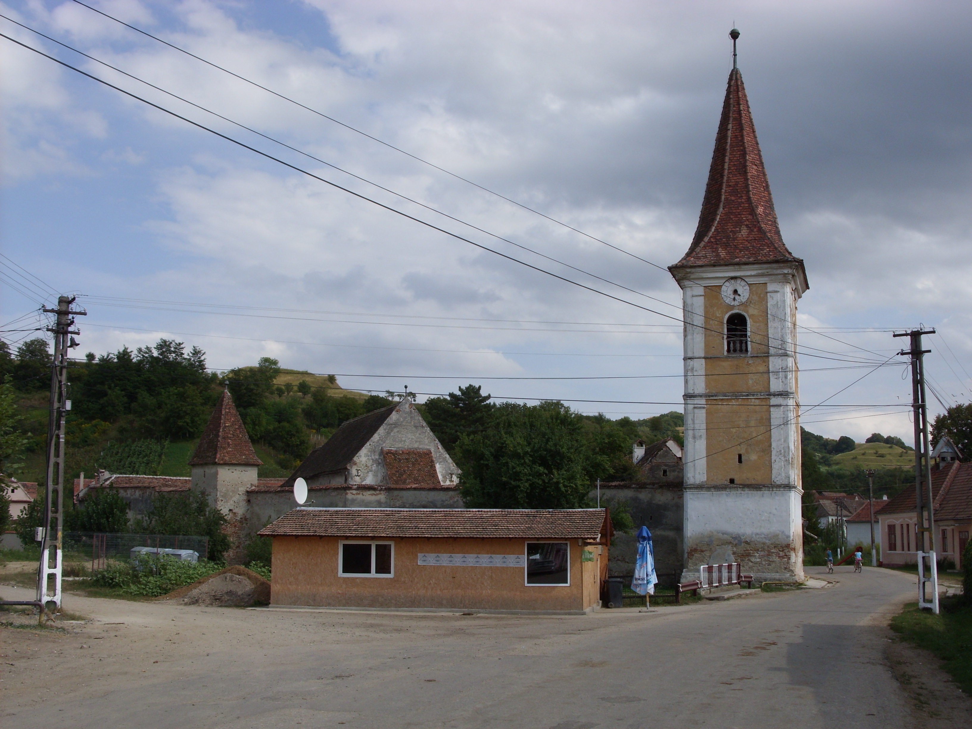 Fortified church in Motiș, Sibiu