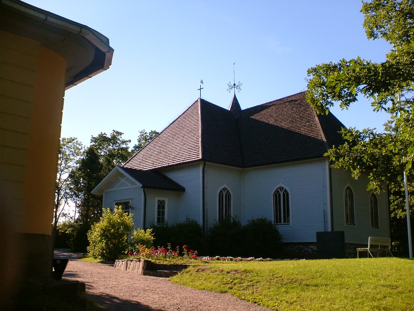 Mustio church