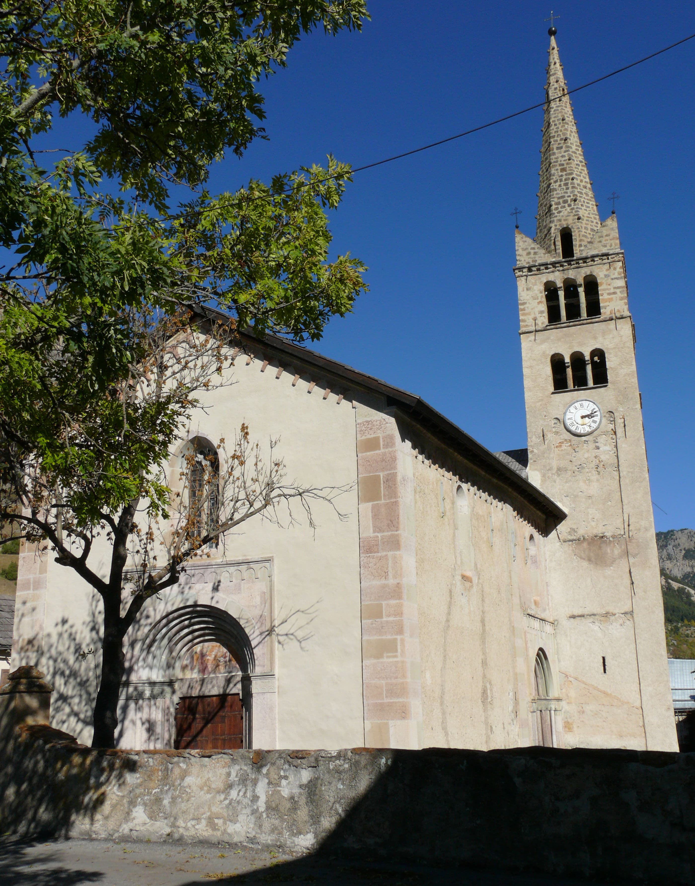 Église Saint-Marcellin de Névache