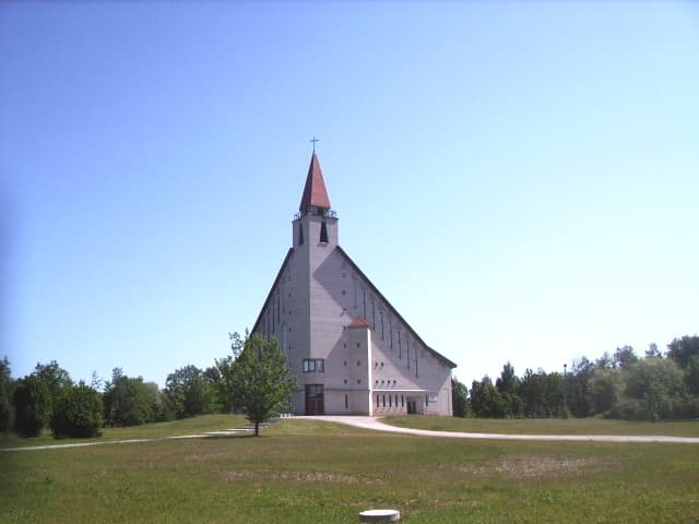 Church of the Holy Spirit, Naujoji Akmenė