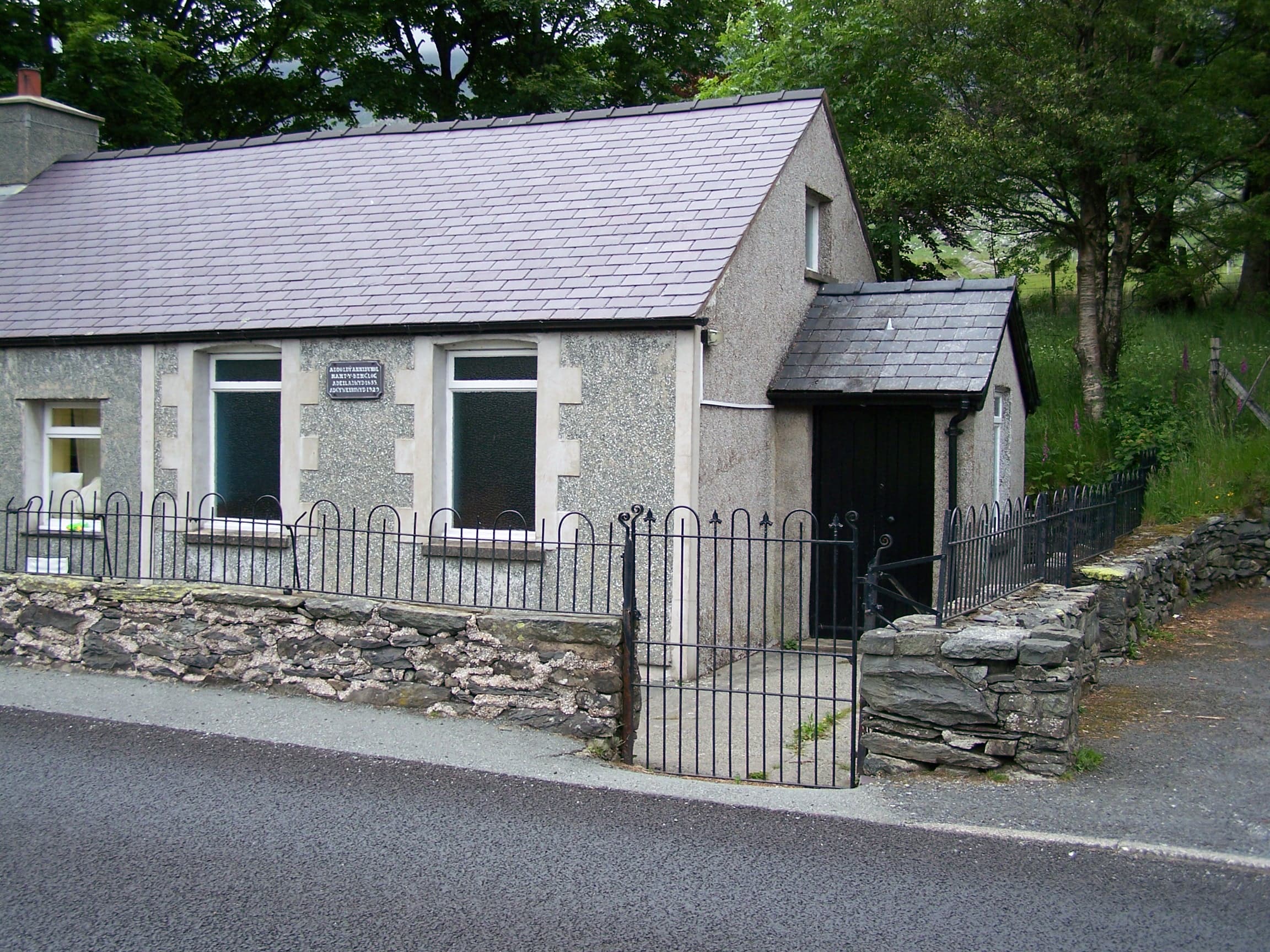 Nantybenglog Welsh Independent Chapel