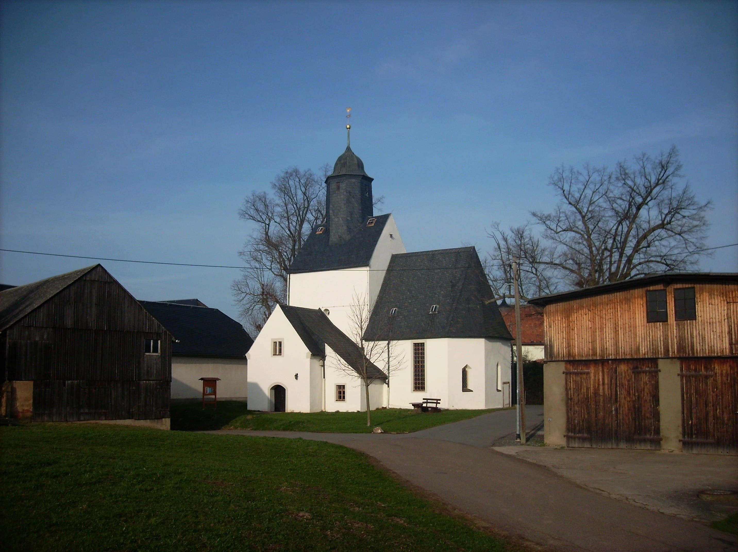 Kirche Nauhain