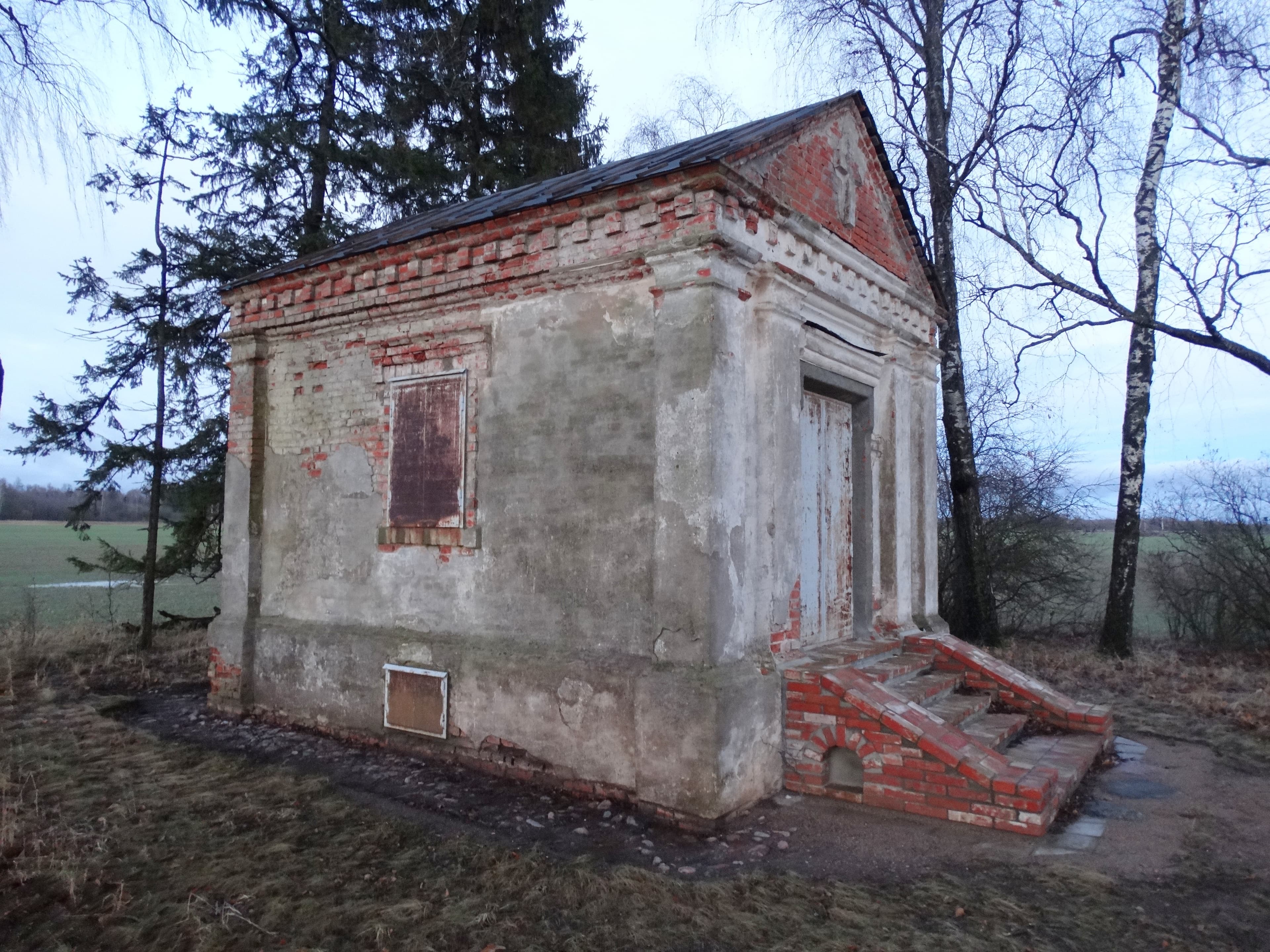 Naukaimis chapel