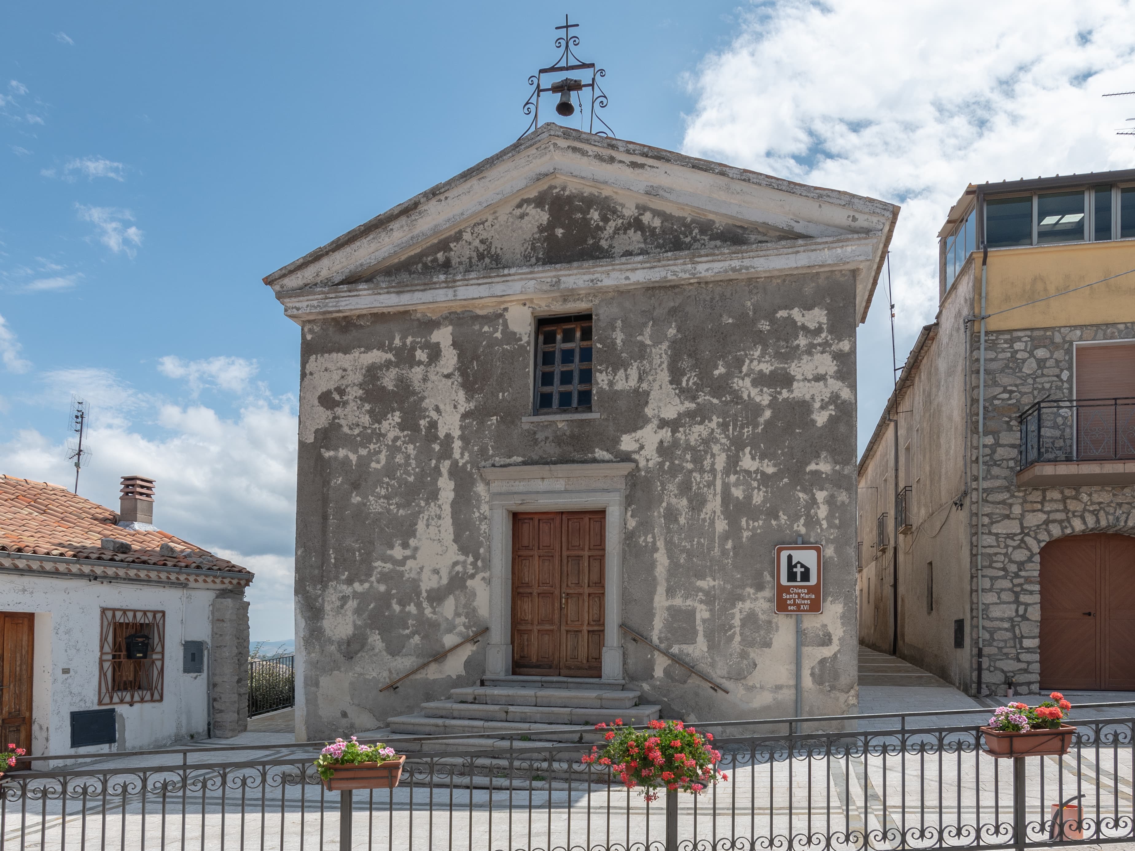 Santa Maria ad Nives