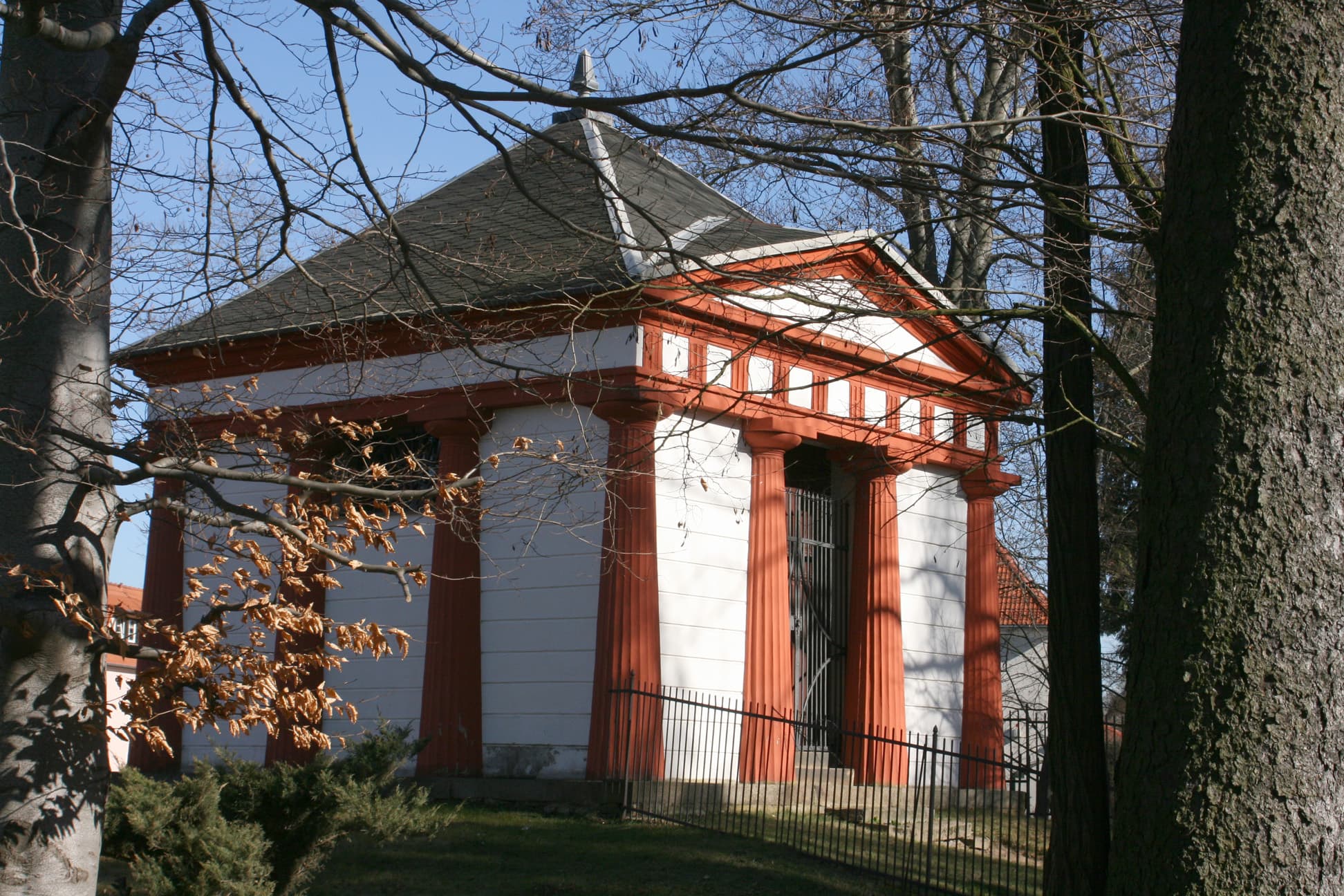 Mausoleum in Neschwitz