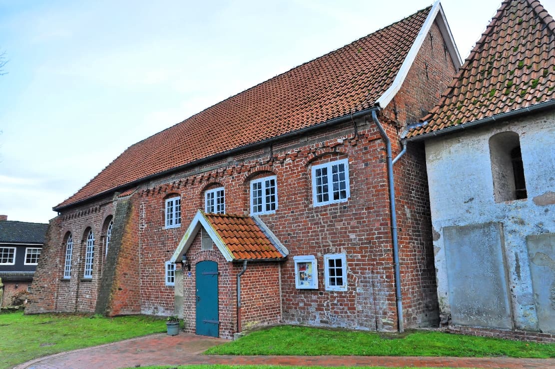Holy Cross Church