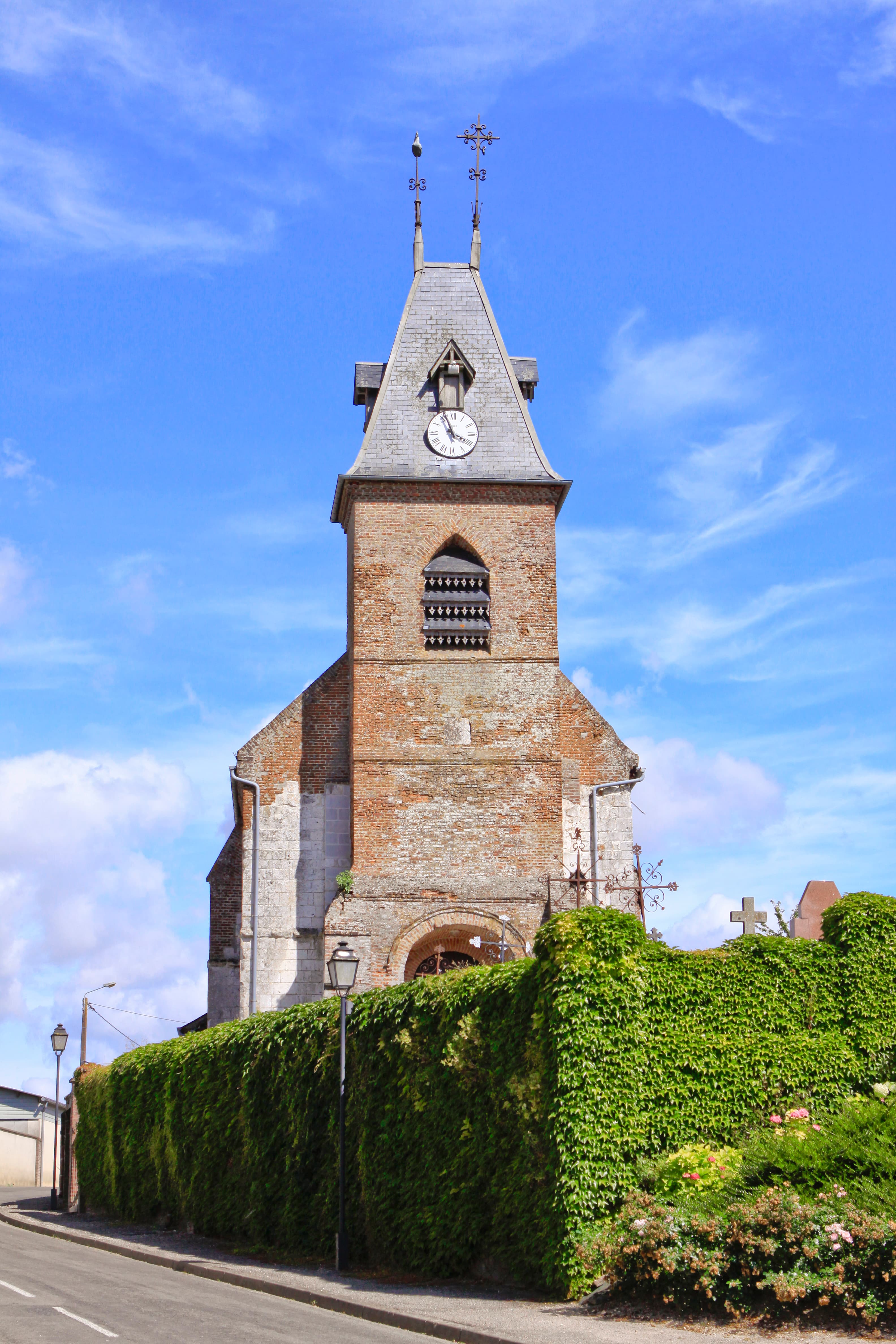 église Saint-Riquier de Neuilly-l'Hôpital