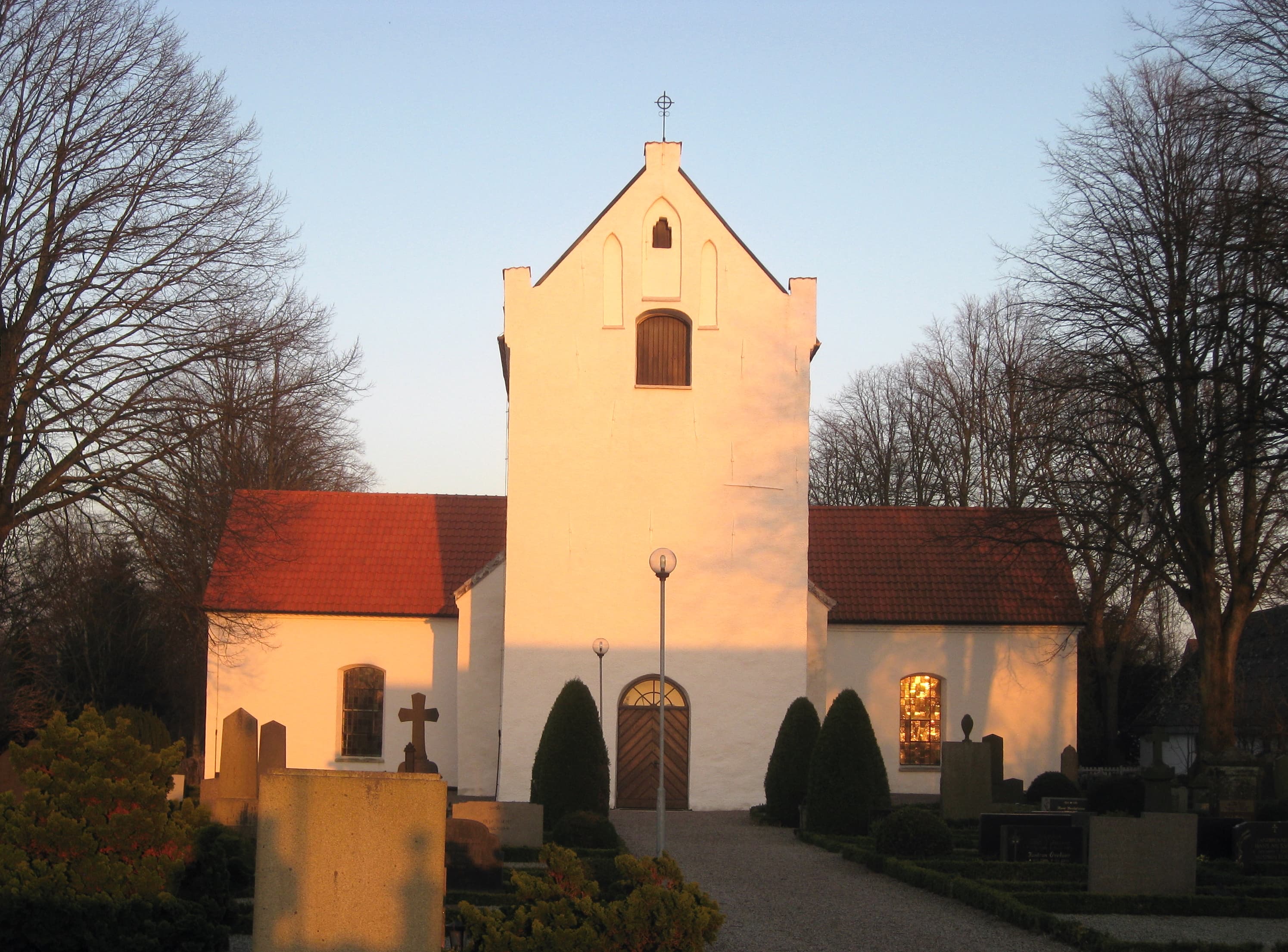 Nevishög Church