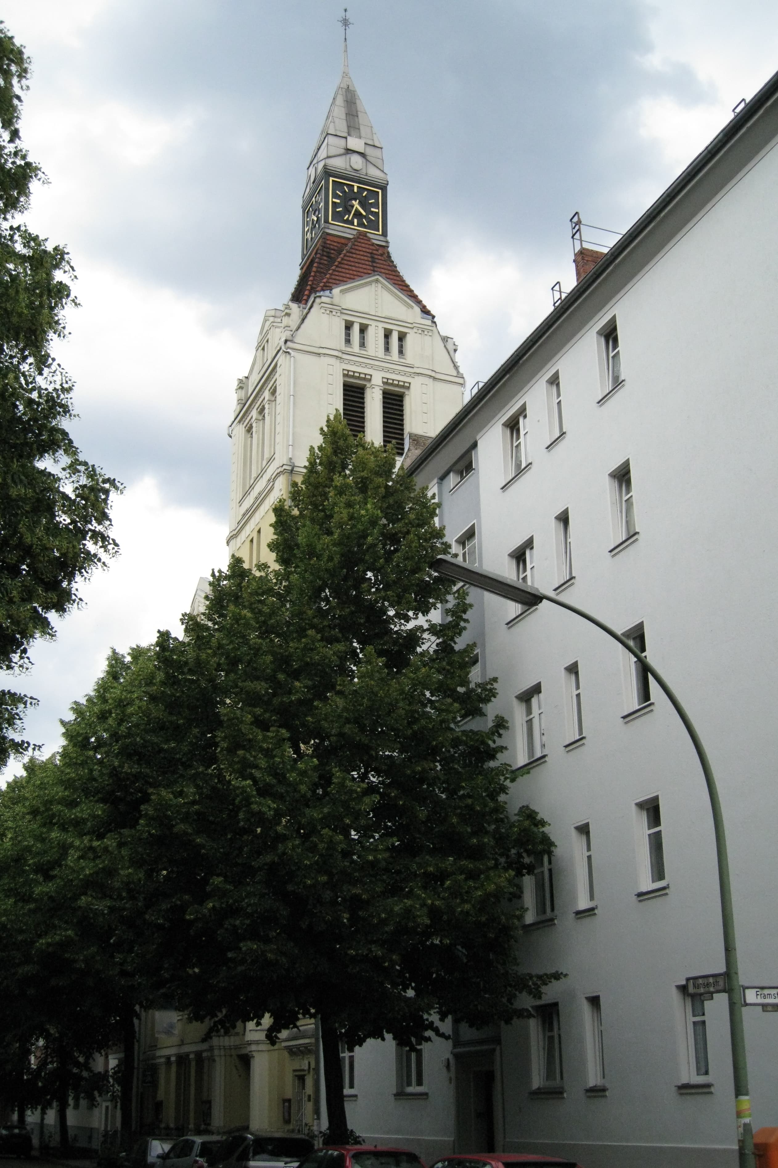 Nikodemuskirche (Berlin-Neukölln)