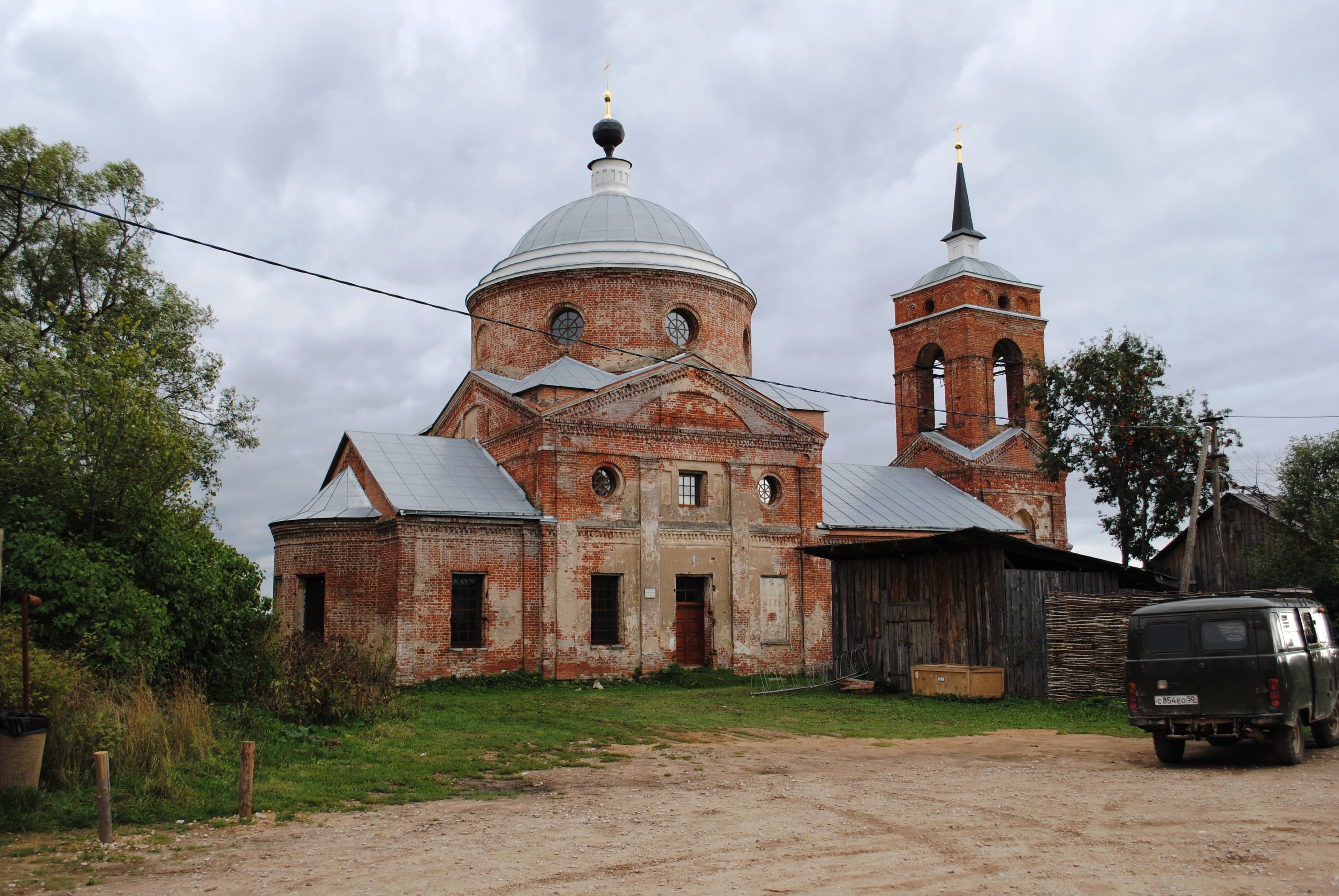 Nikola-Lenivets's Trinity Church