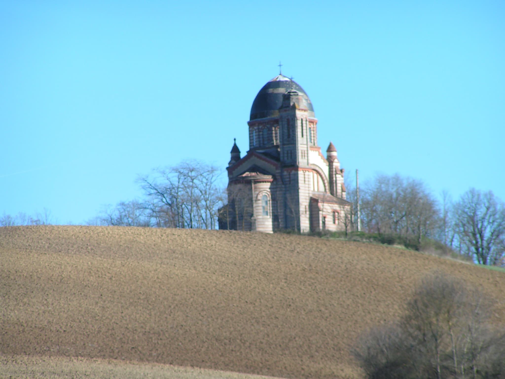 Église Notre-Dame de Lapeyrouse