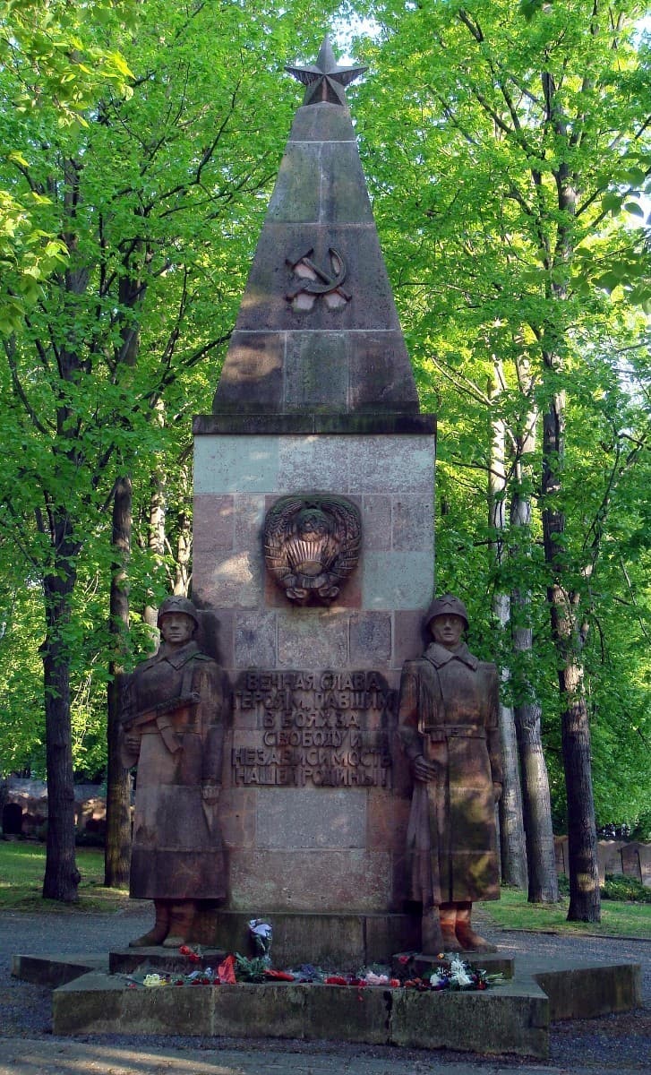 Sowjetischer Friedhof