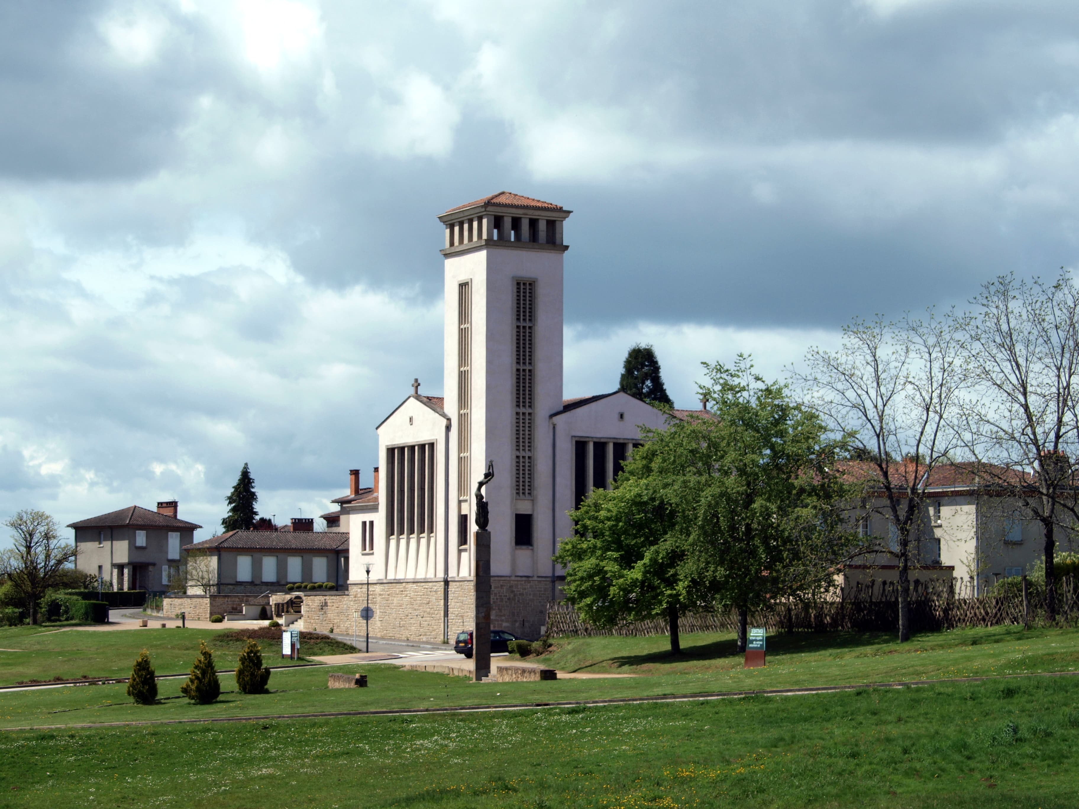 Église Saint-Martin d'Oradour-sur-Glane