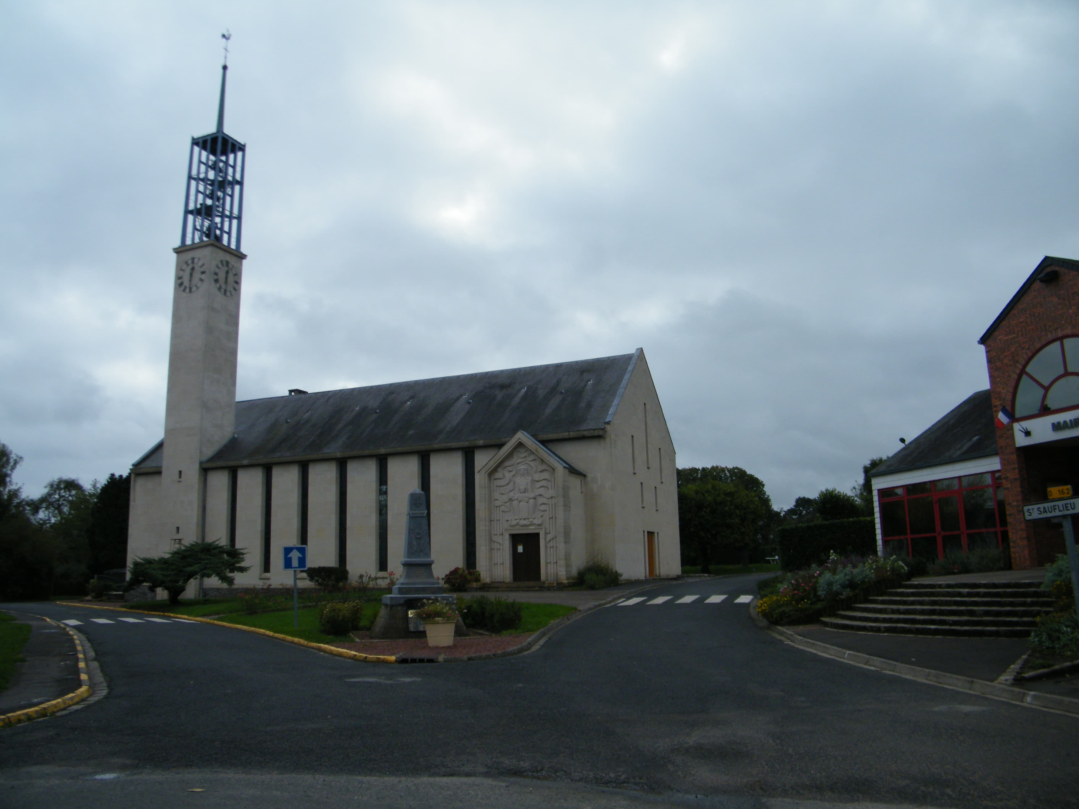 église Notre-Dame-de-l'Assomption de la Sainte-Vierge d'Oresmaux