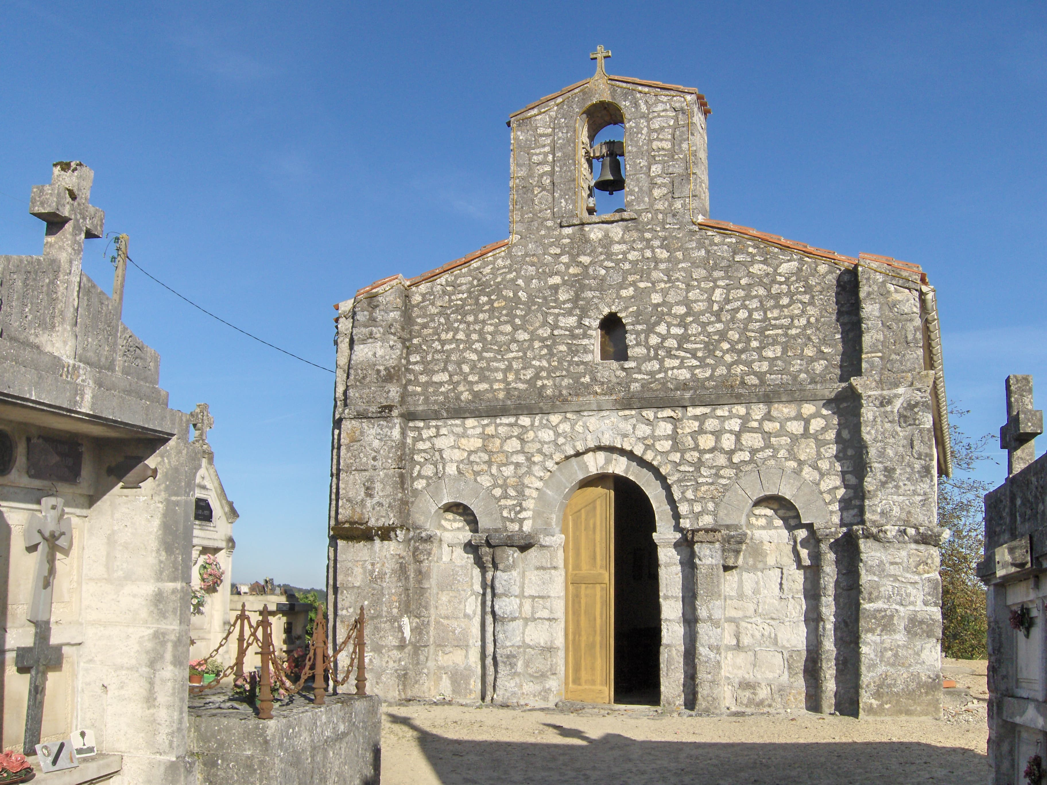 église Saint-Pierre d'Oriolles